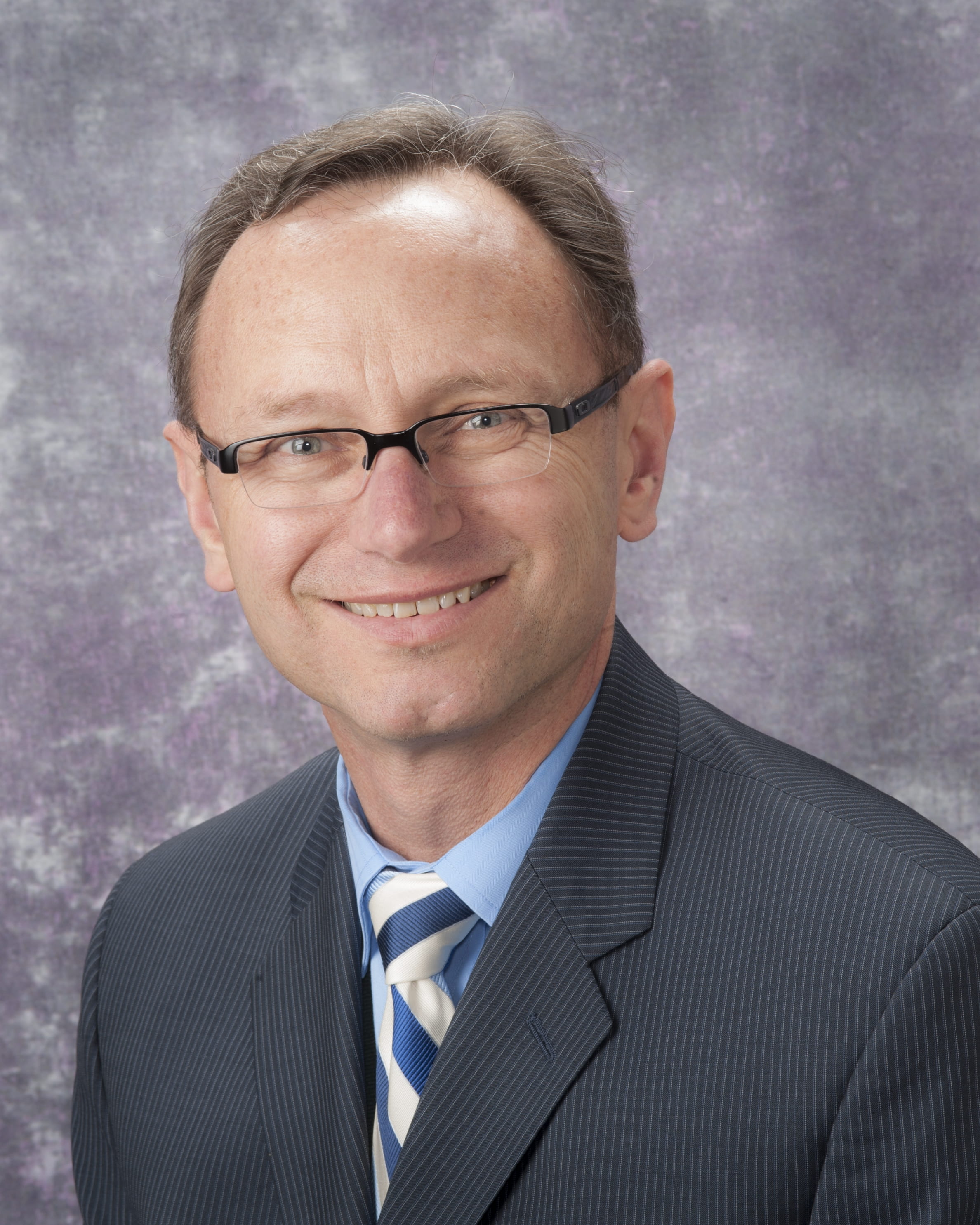 Robert Edwards, MD, Chair of the Department of Obstetrics, Gynecology & Reproductive Sciences and Co-Director of Gynecologic Oncology Research at Magee-Womens Hospital of UPMC