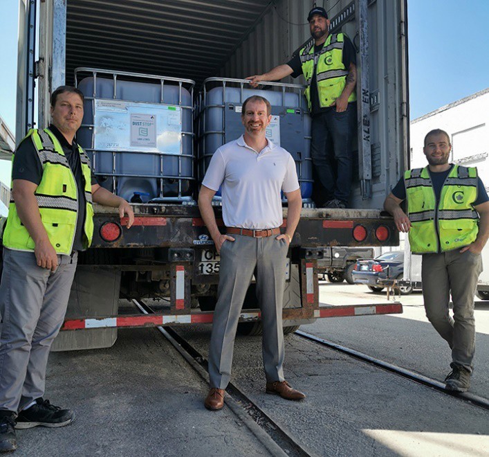 Eco-friendly Dust Control en route to Pond Inlet