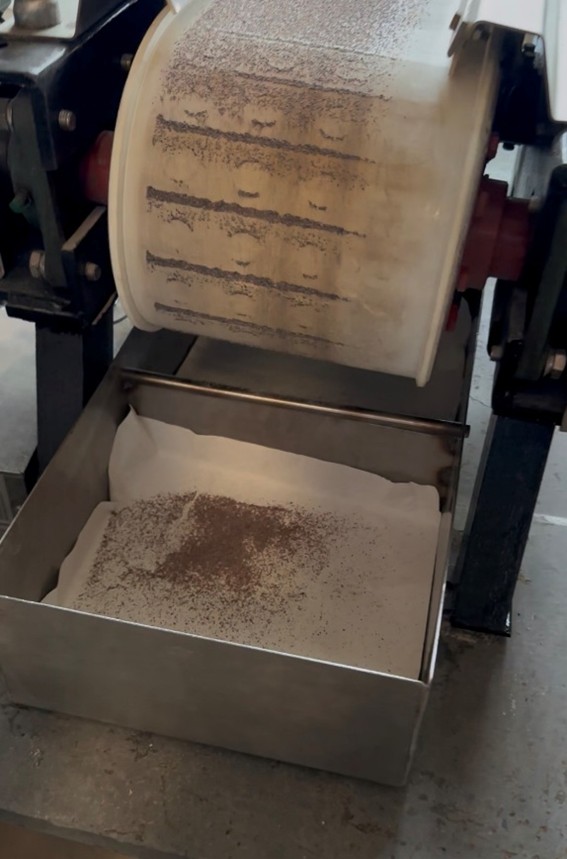 Polishing Test Work for Final Export Con (Eudialyte)