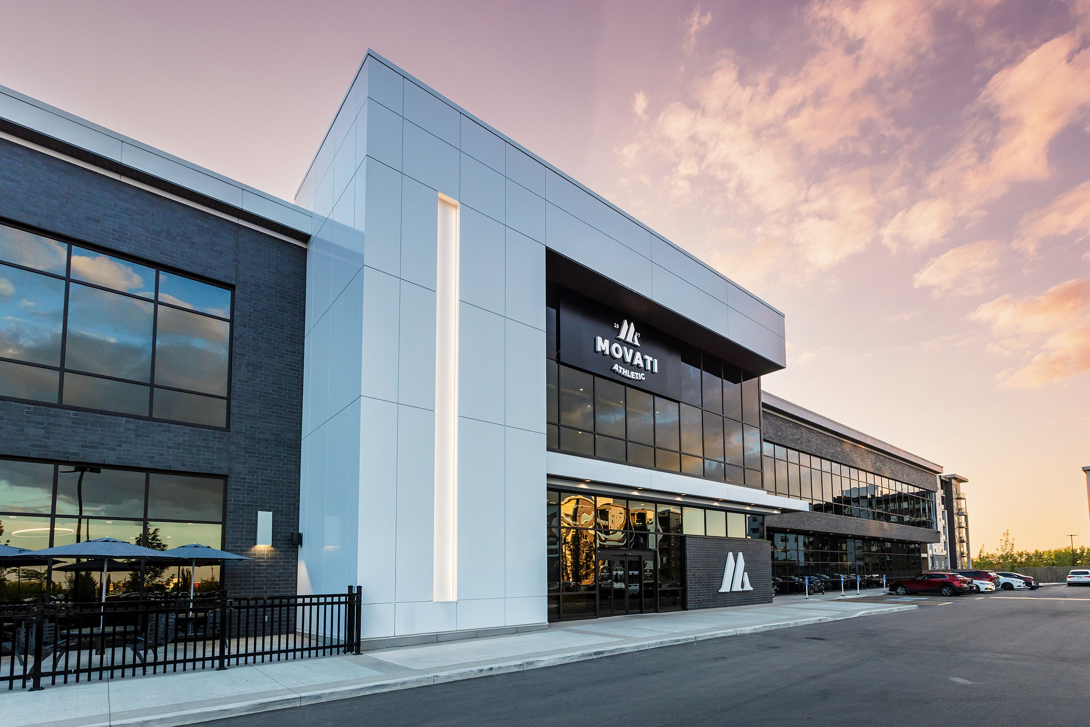 MOVATI Athletic Harvest Hills