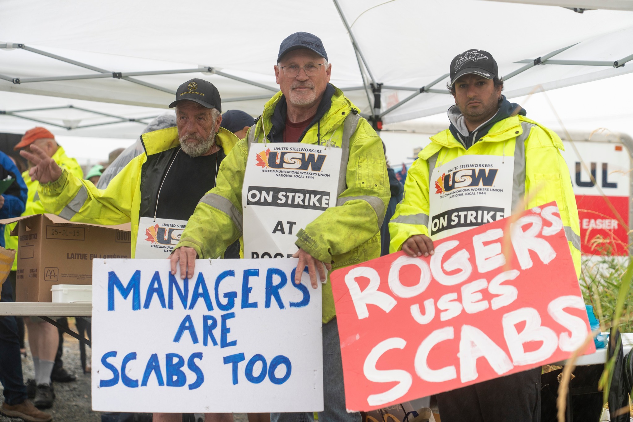 USW Local 1944 members at Rogers Abbotsford have been on strike for over a month and Rogers is using managers, including some brought in from outside the province, to perform the work of striking union members