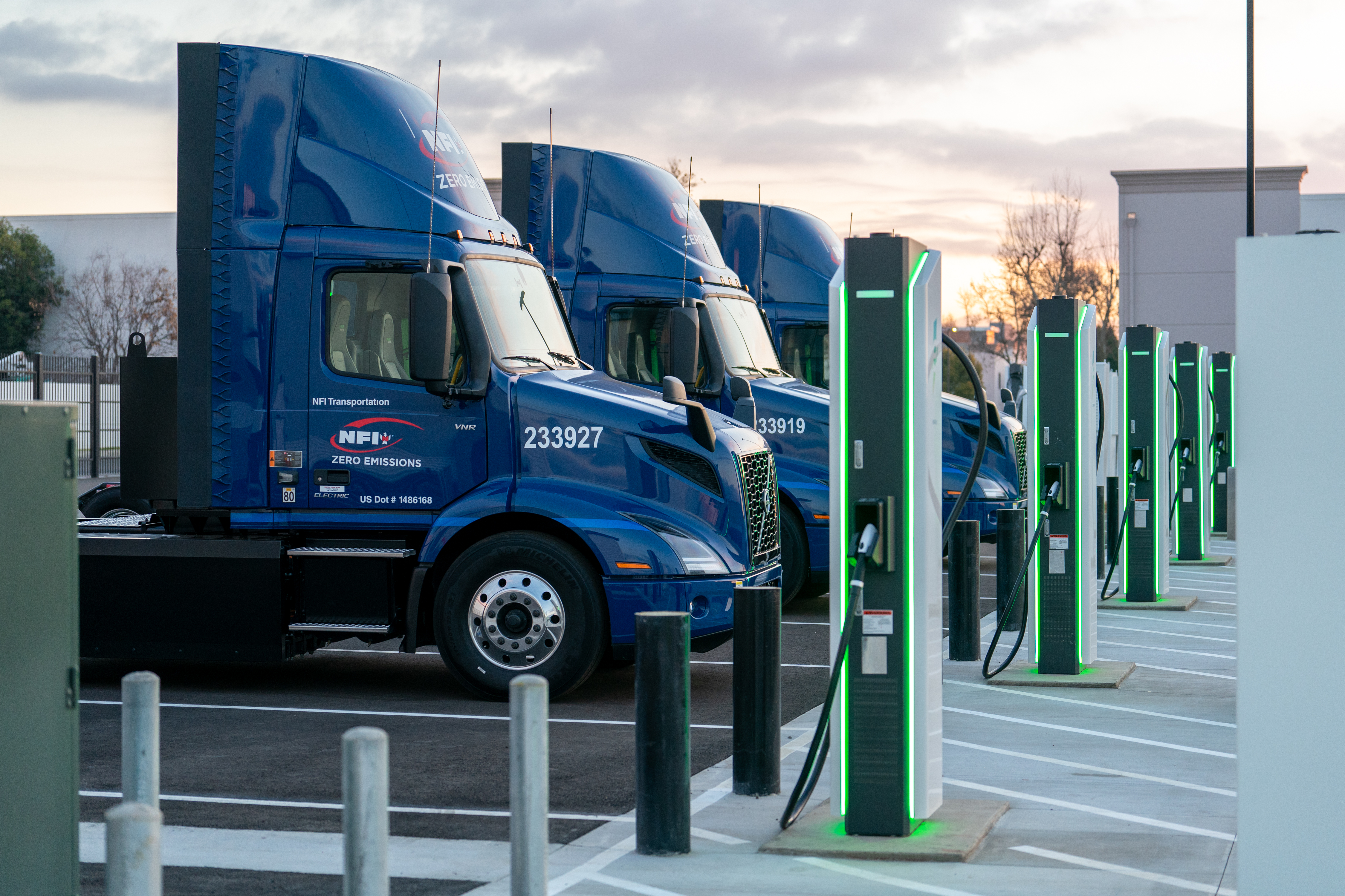 JETSI project truck charging depot at NFI