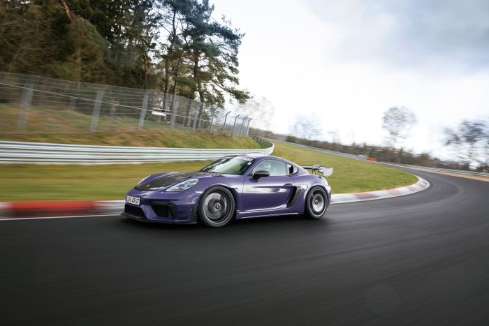 Manthey Kit Announced for Porsche 718 Cayman GT4 RS