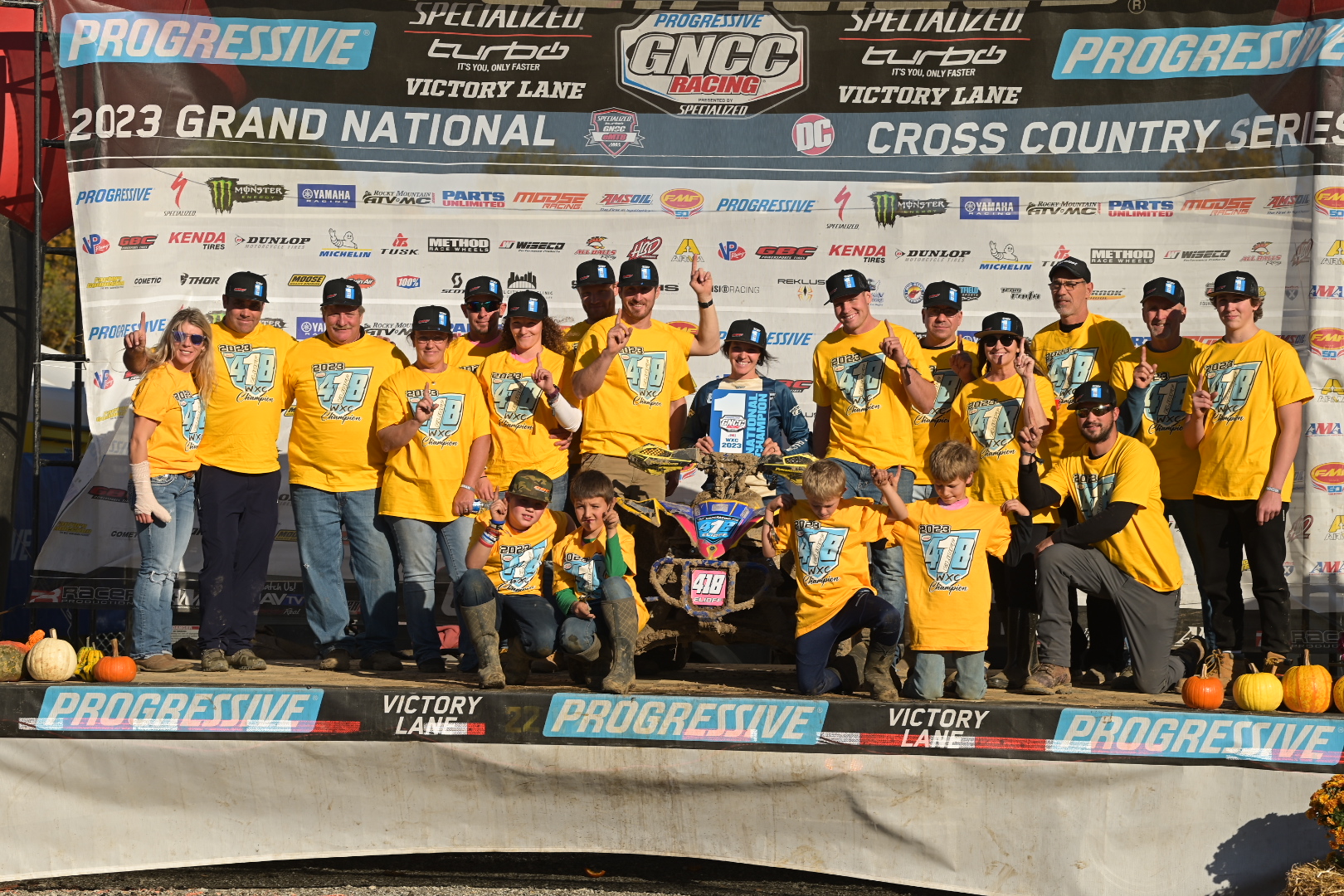 Following a season of podium success and six first-place finishes, YFZ-racer, Jessica Elioff, captured her first WXC – ATV championship and bLU cRU bonus.