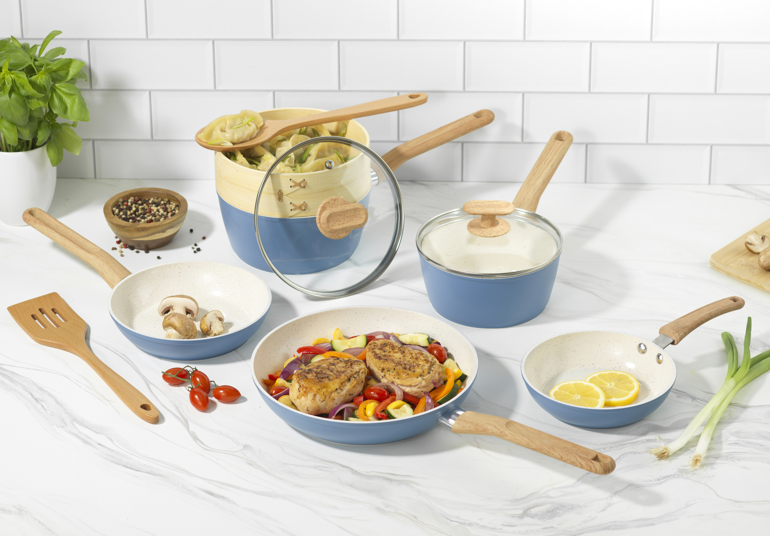 GoodCook_HealthyCeramic_10 Piece Cookware Set_Lifestyle Press Release.jpg