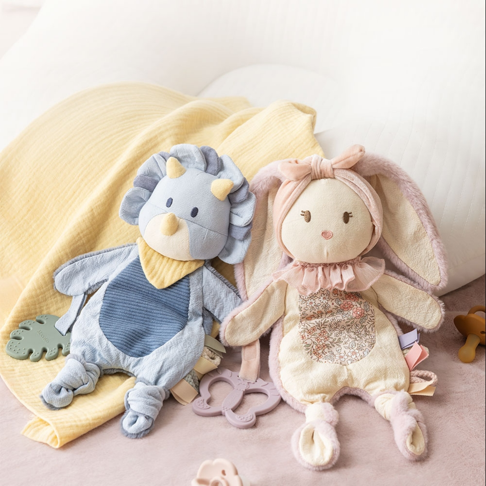 The Moonkie Pacifier, Pacifier Clip, and Pacifier Holder - Image | Moonkie