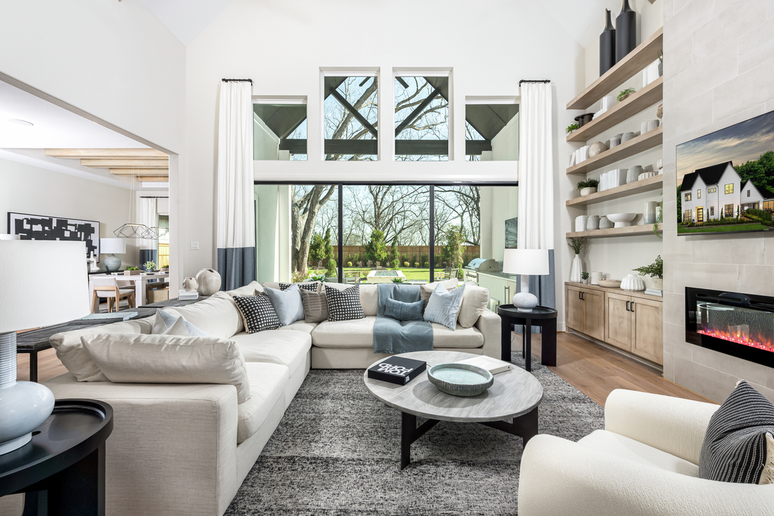 Oakbridge Crossing, a new luxury home community by Toll Brothers, is coming soon to the Dallas-Fort Worth area.