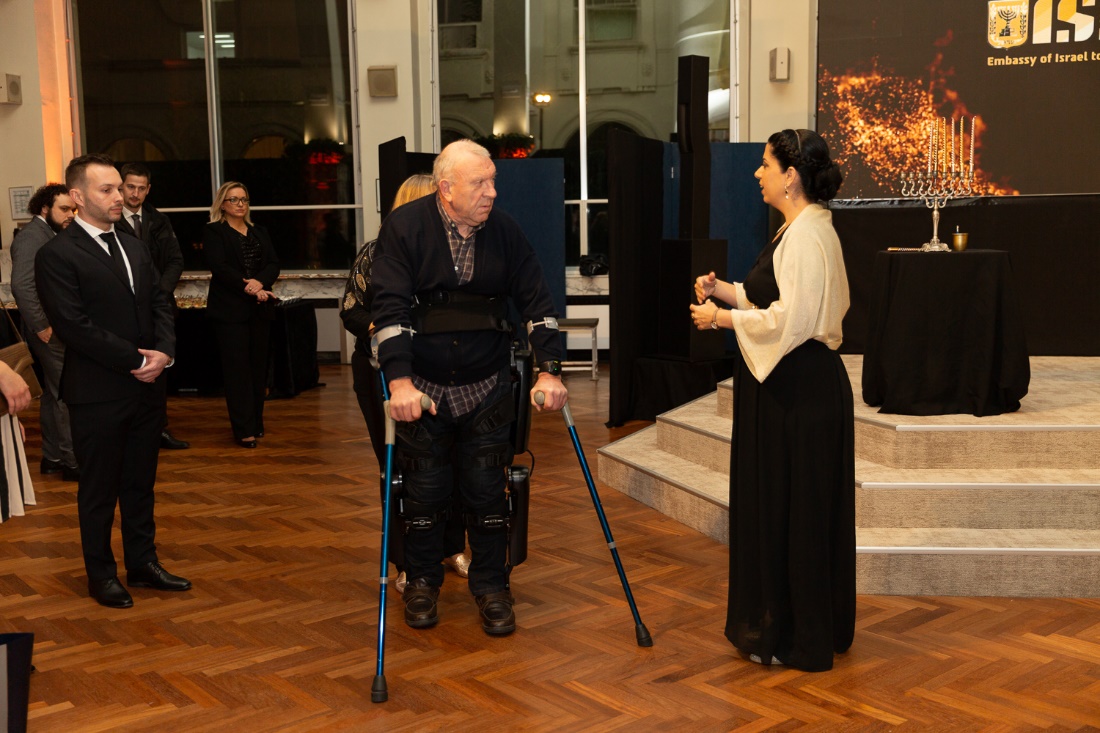 Her Excellency Idit Rosenzweig Abu, Ambassador of Israel to Belgium, and Mr. Jacques Depuydt, the first ReWalker in Belgium