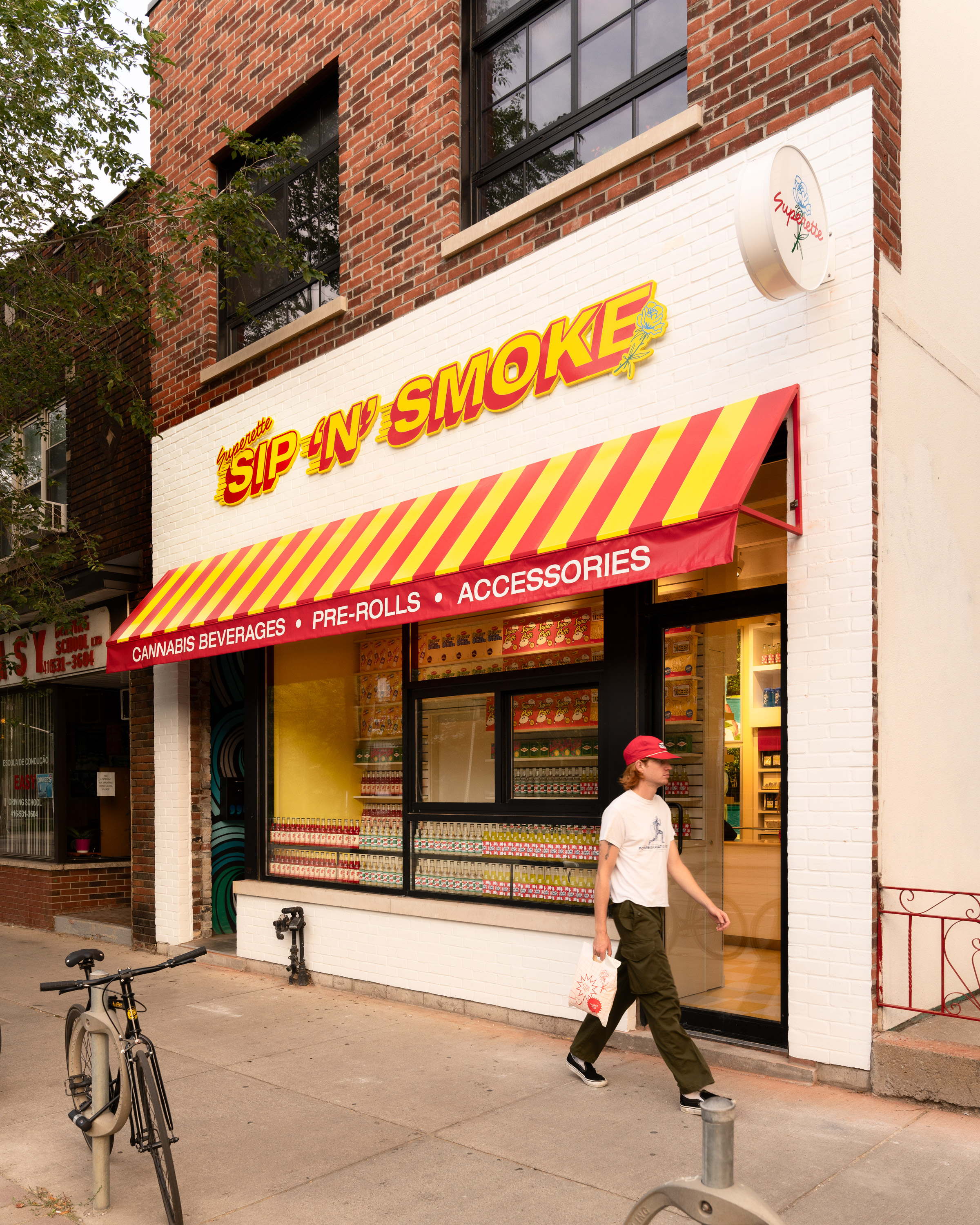 Superette Sip 'N' Smoke exterior