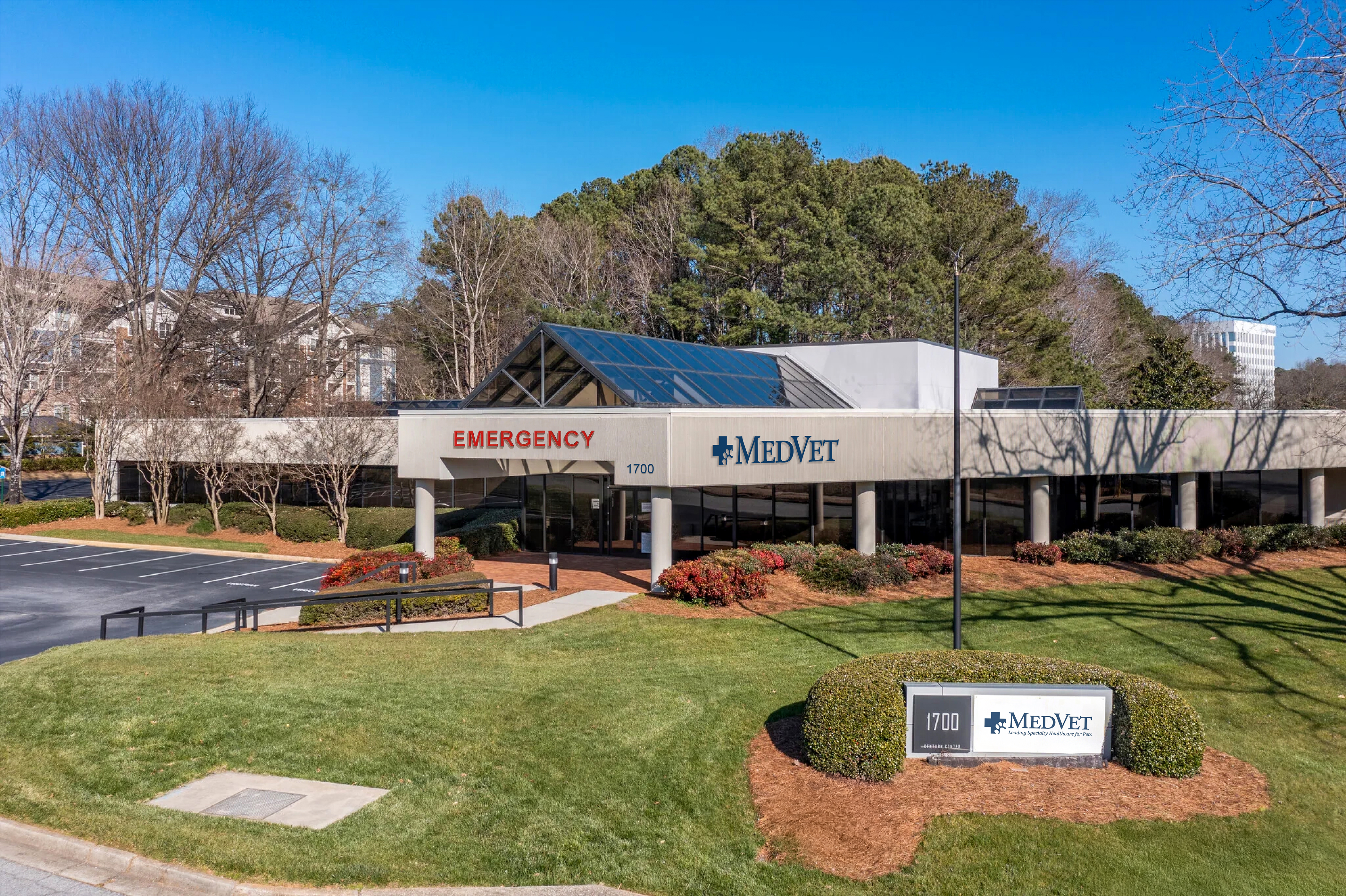 MedVet Atlanta Multi-Specialty Veterinary Hospital Now Open
