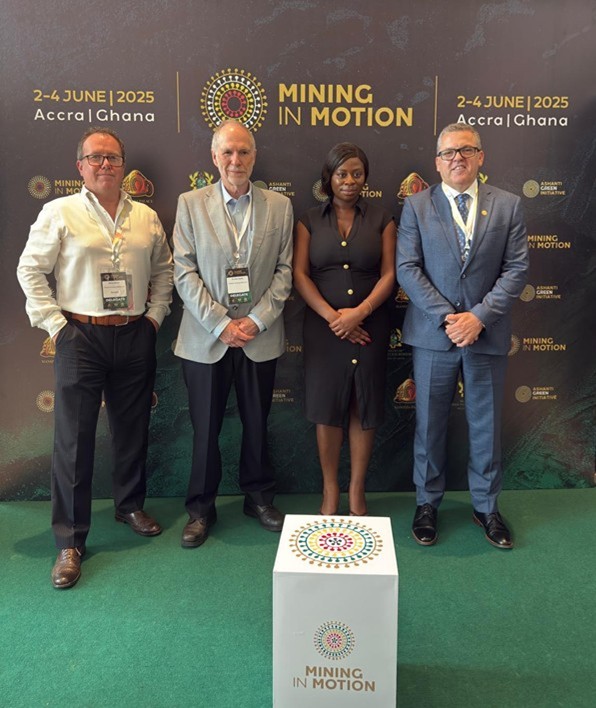 Signature of the MOU between Dynacor and Ansong Askew Ltd. at the Mining in Motion summit in Accra image