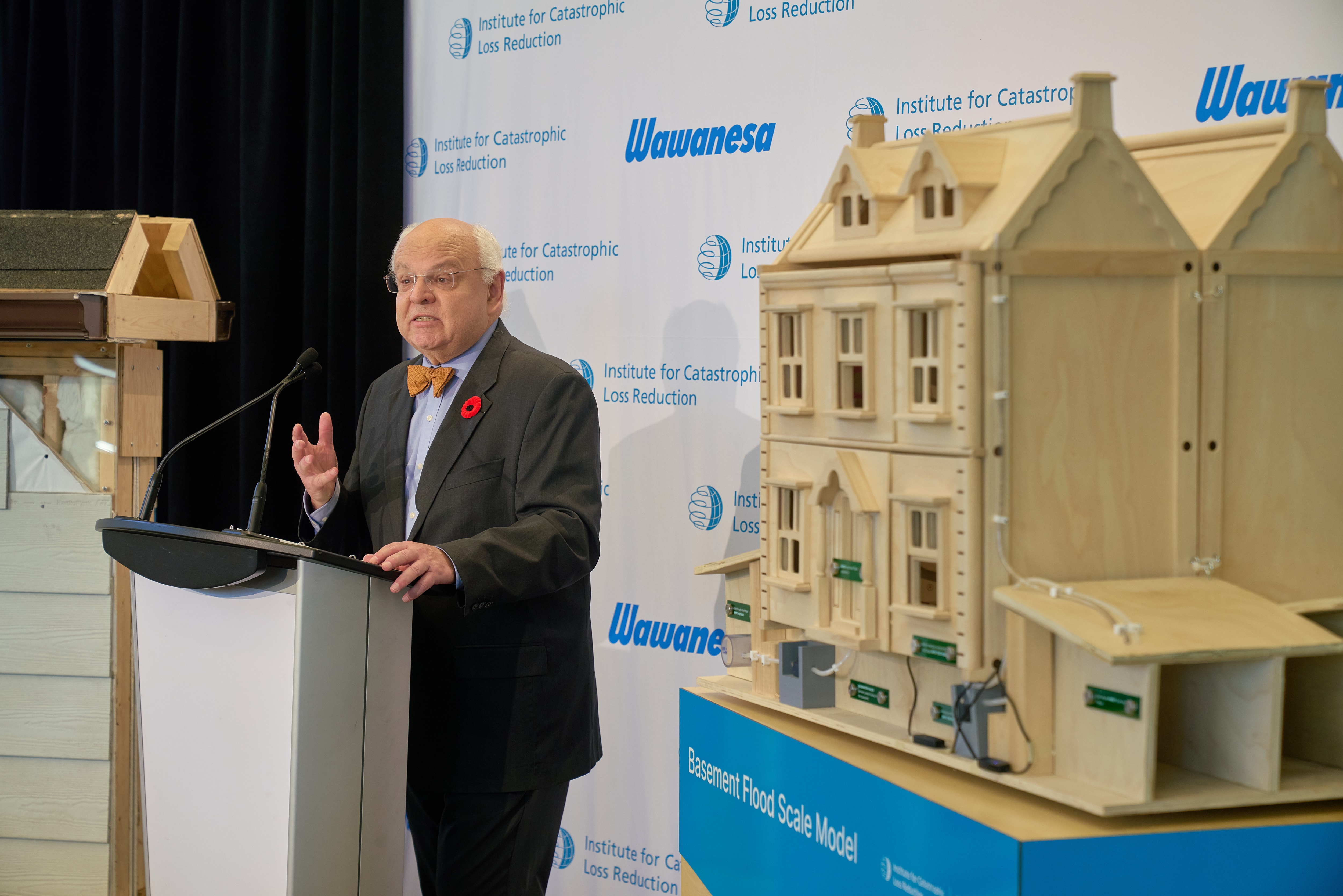 Paul Kovacs, Executive Director of the Institute for Catastrophic Loss Reduction, officially opens the new Climate Resilience Centre in downtown Winnipeg. Wawanesa Insurance is supporting the facility by providing space in its former executive office and operating funds.