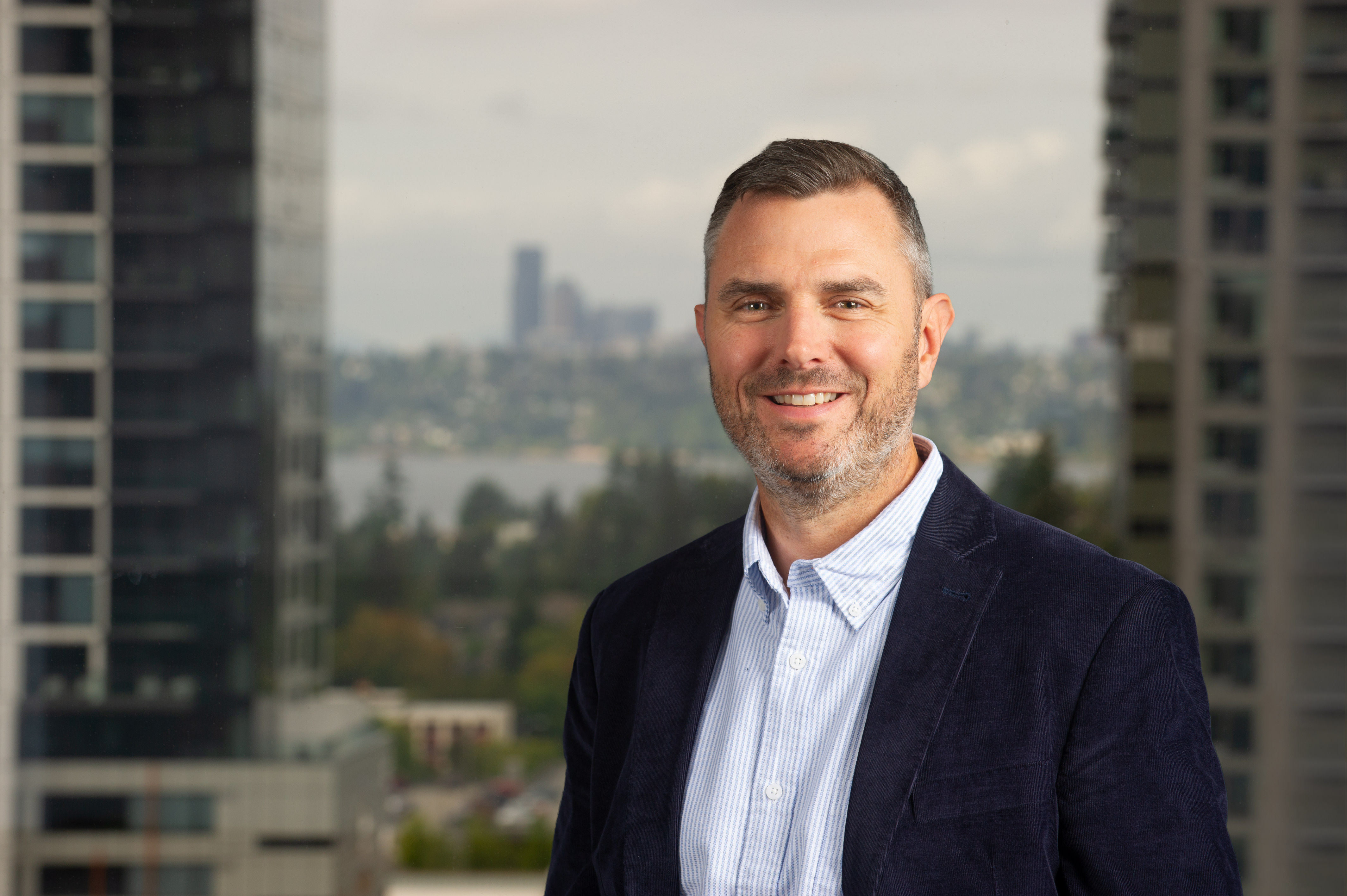 Eric Lonergan joins global commercial real estate advisory services firm Savills as executive managing director and co-market leader in the Seattle office.