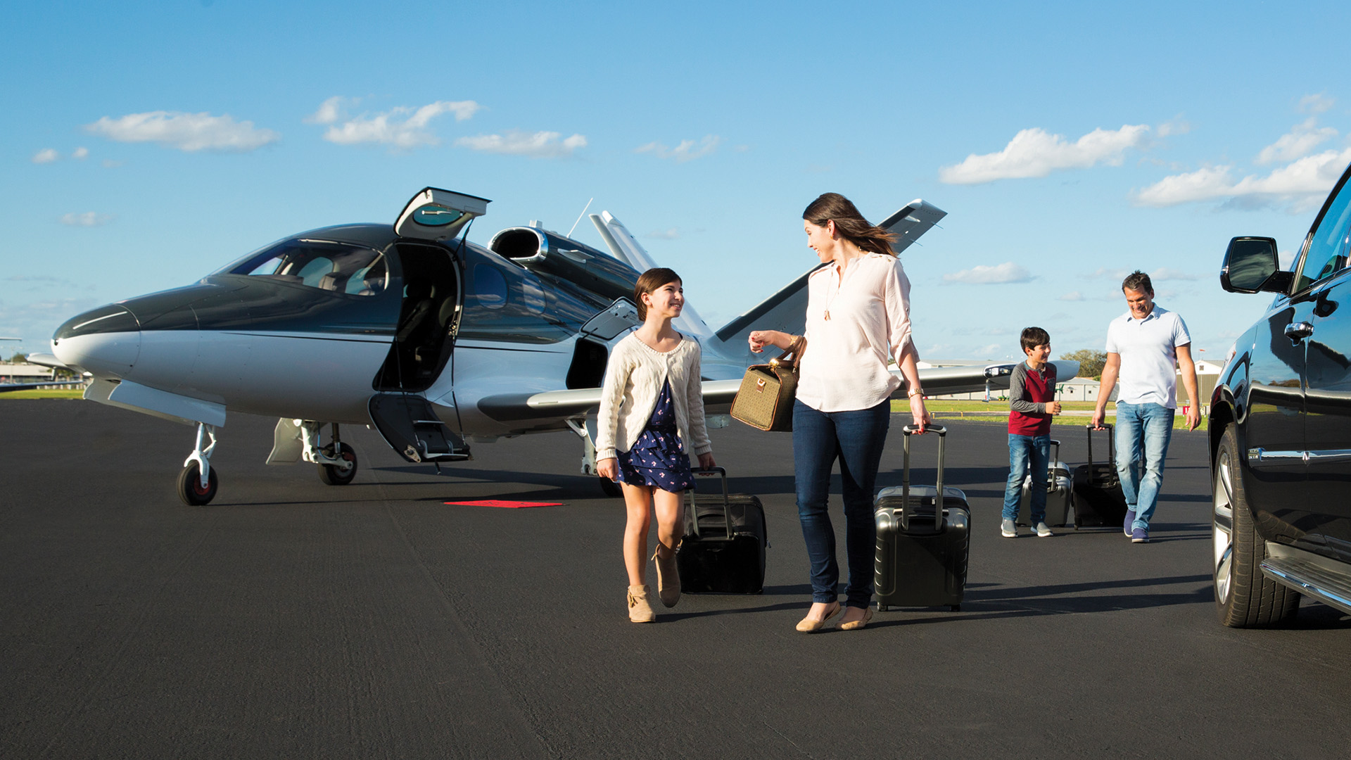 With VisionAir, Vision Jet owners can simply arrive and fly. Cirrus Aircraft will take care of the details behind the scenes to provide an exceptional travel experience – from preparing the aircraft to rolling out the red carpet and stocking the owner’s favorite refreshments onboard.