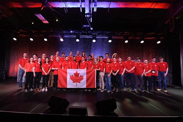 Les membres d’Équipe Canada WorldSkills 2019 sont annoncés lors de la cérémonie de clôture des Olympiades canadiennes des métiers et des technologies 2019, à Halifax, en Nouvelle-Écosse.