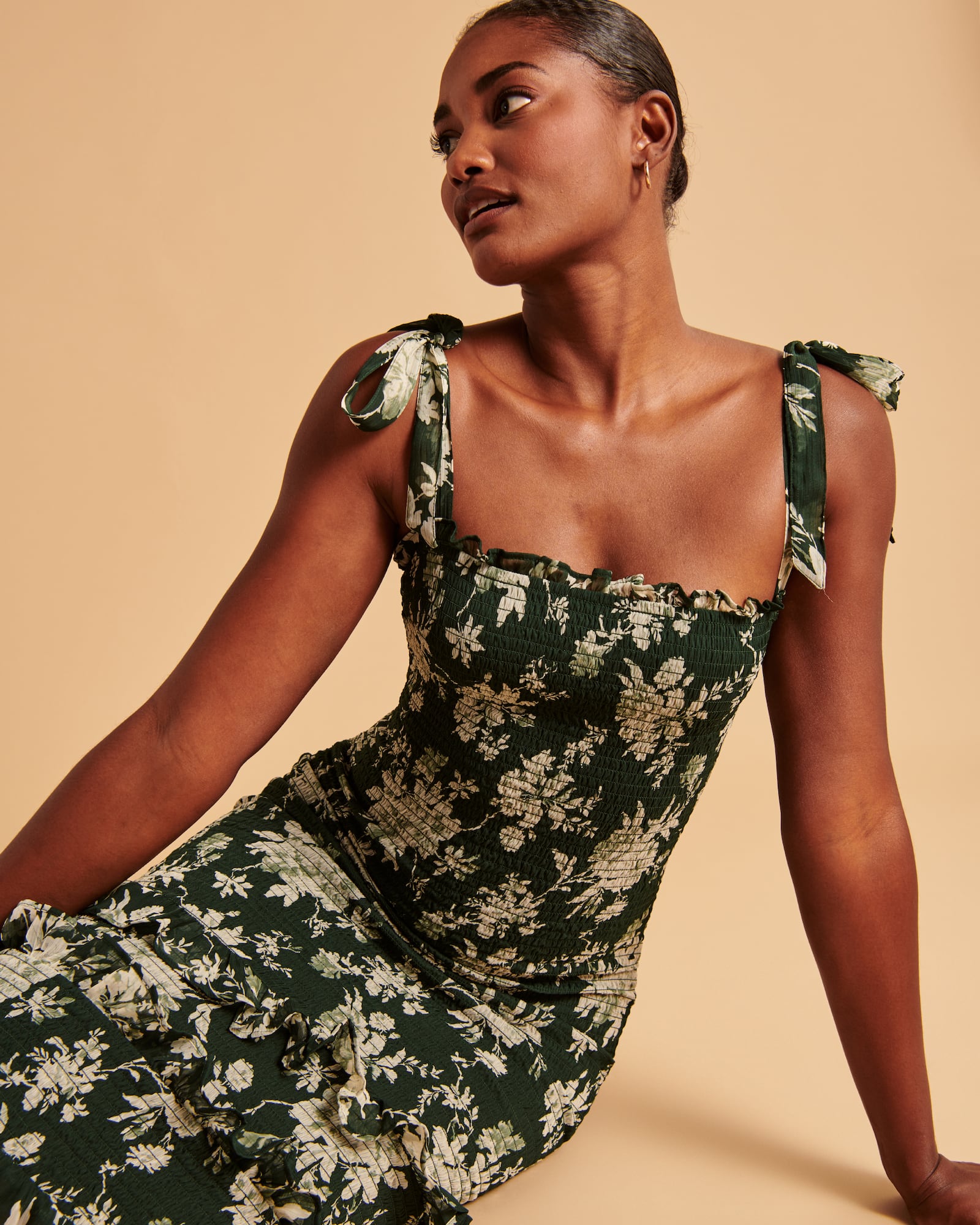 The Abercrombie x The Knot “Best Dressed Guest” collection features curated and co-designed pieces perfectly suited to outfit guests for the busiest wedding and event season ever.