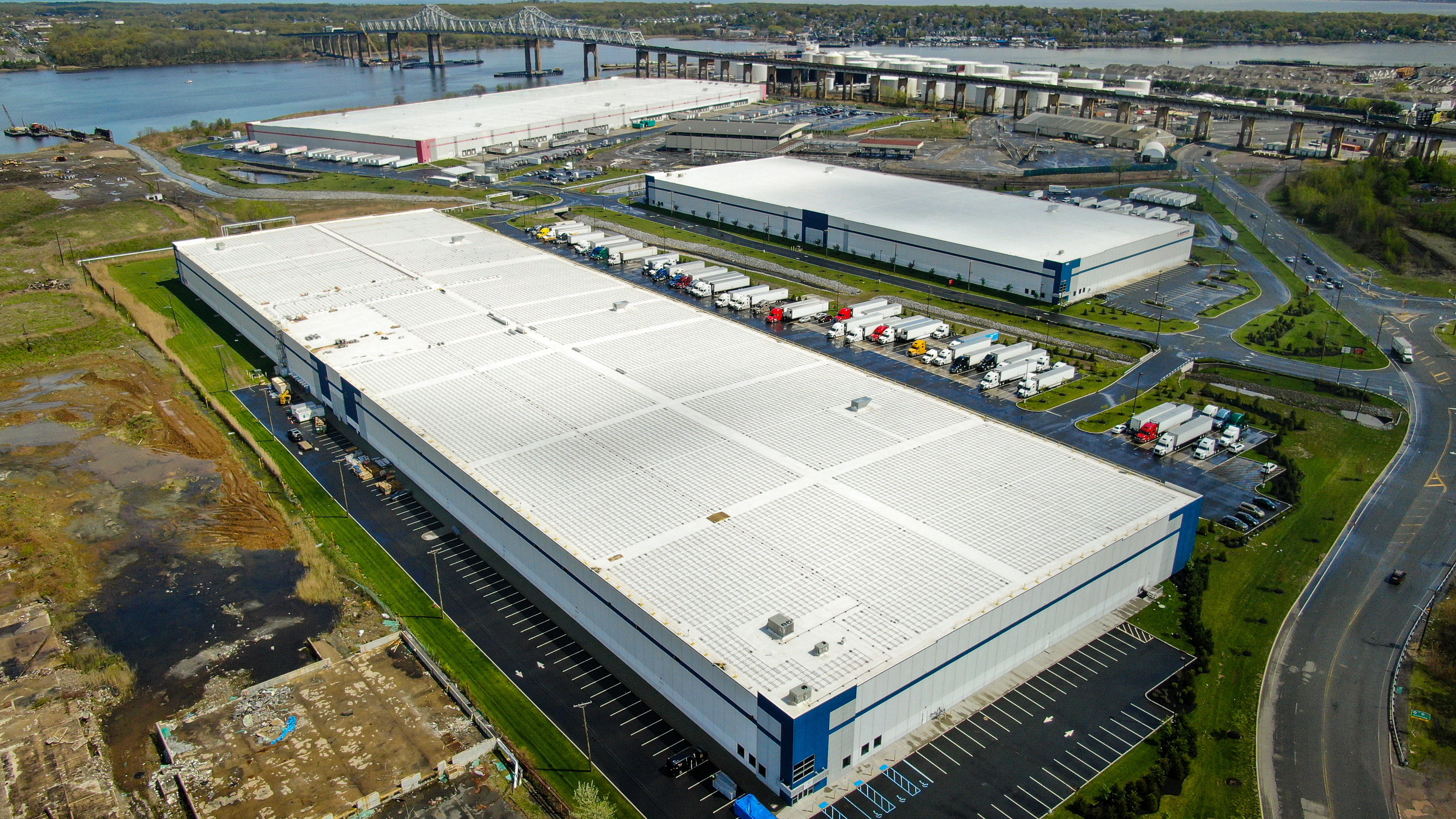 Two of the four Duke Realty and Solar Landscapes community solar rooftop sites.