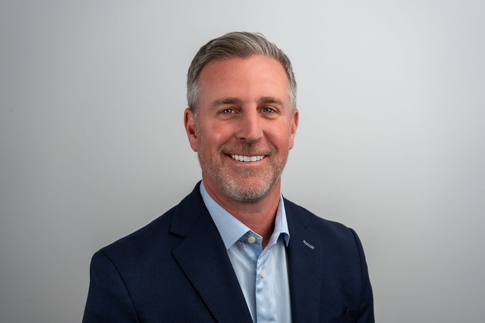 Industry Leader Greg Roche Joins Distalmotion as CEO