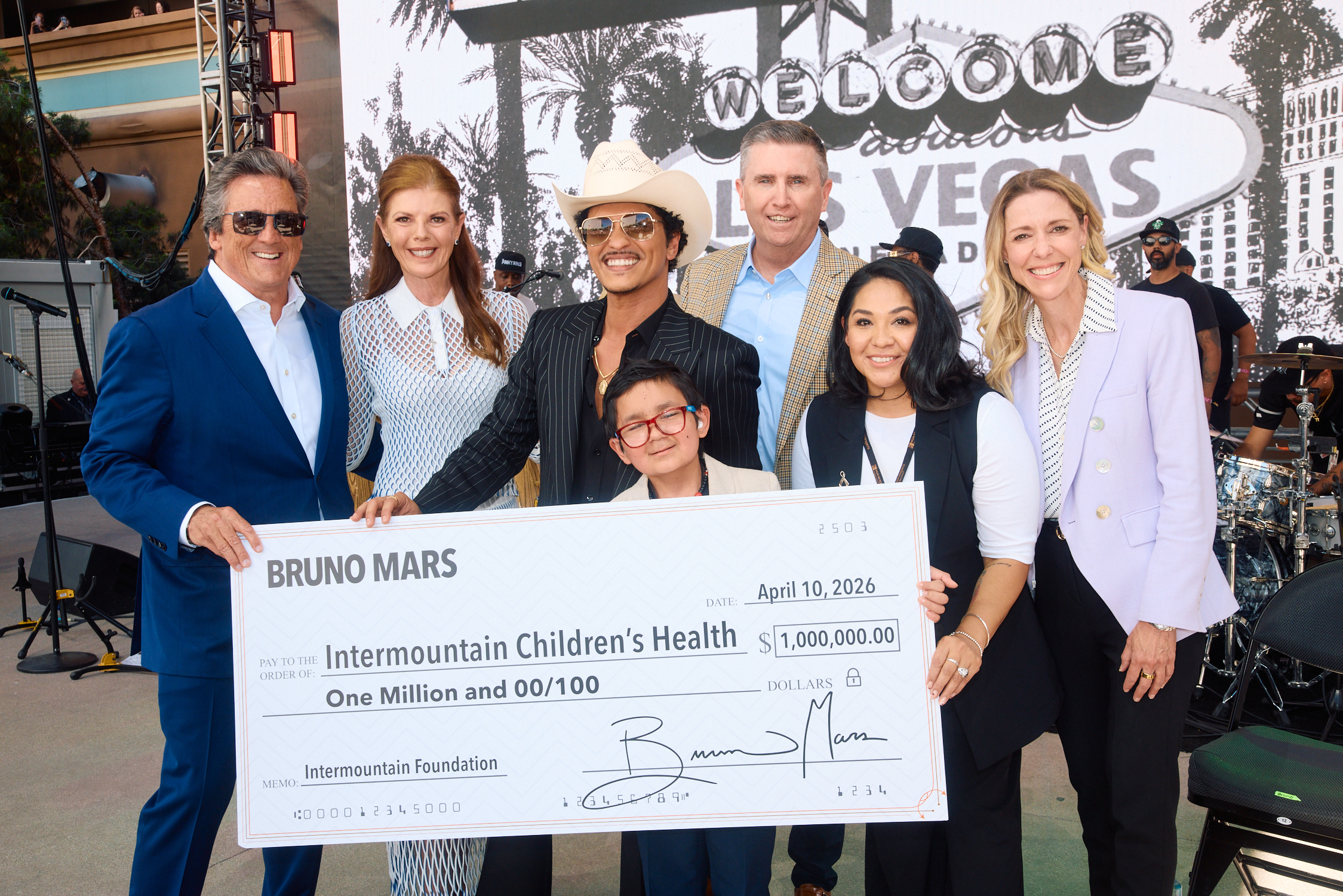 Bruno Mars Presents $1 Million Gift to Intermountain Health 