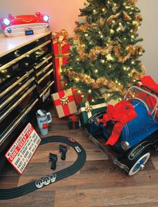 An Extensive Selection of Holiday Gifts and Gear is Now Available at Summit Racing Equipment