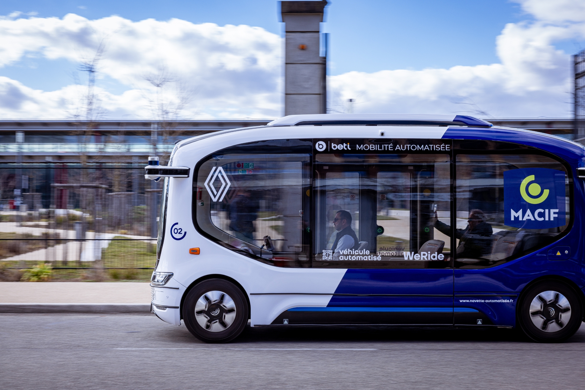 WeRide Robobus provides shuttle service for French residents