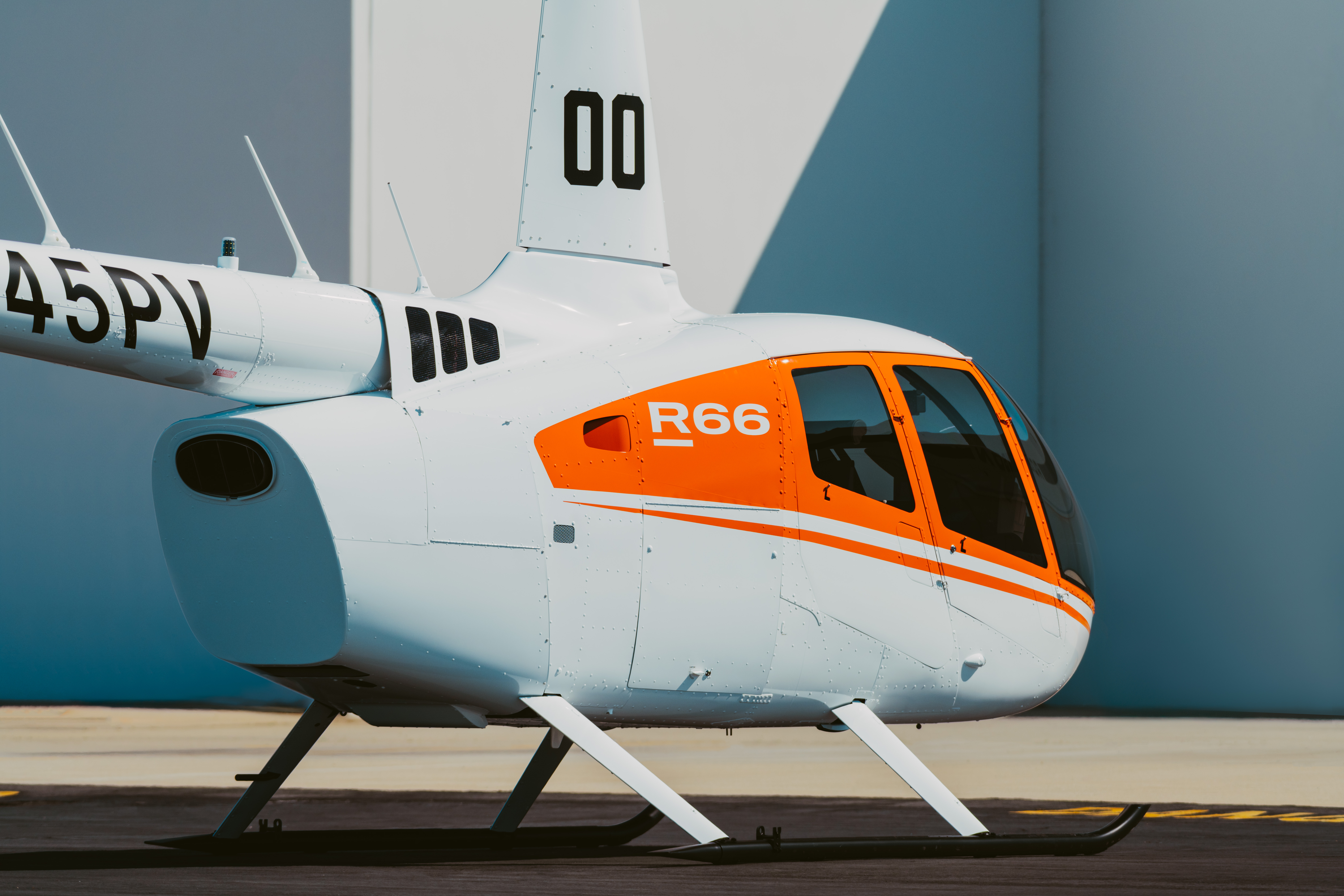 R66 Army Trainer