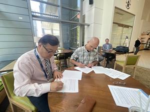 AAHA & KVMA sign licensing agreement to accredit veterinary clinics in South Korea