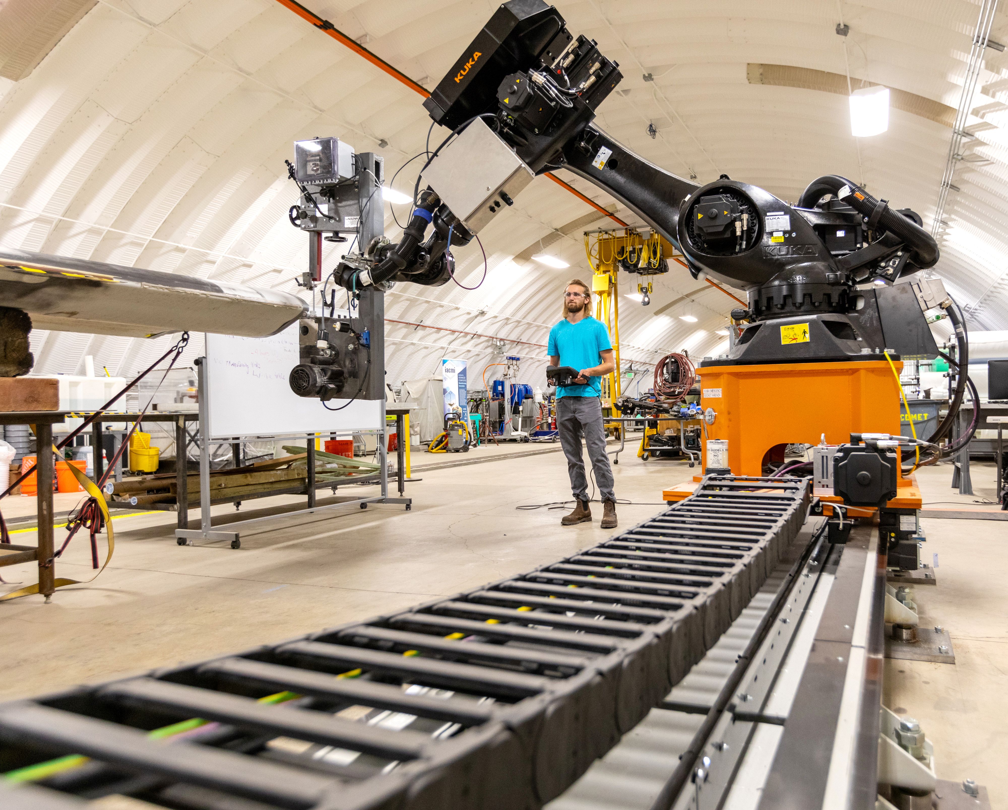 NREL Invites Robots To Help Make Wind Turbine Blades