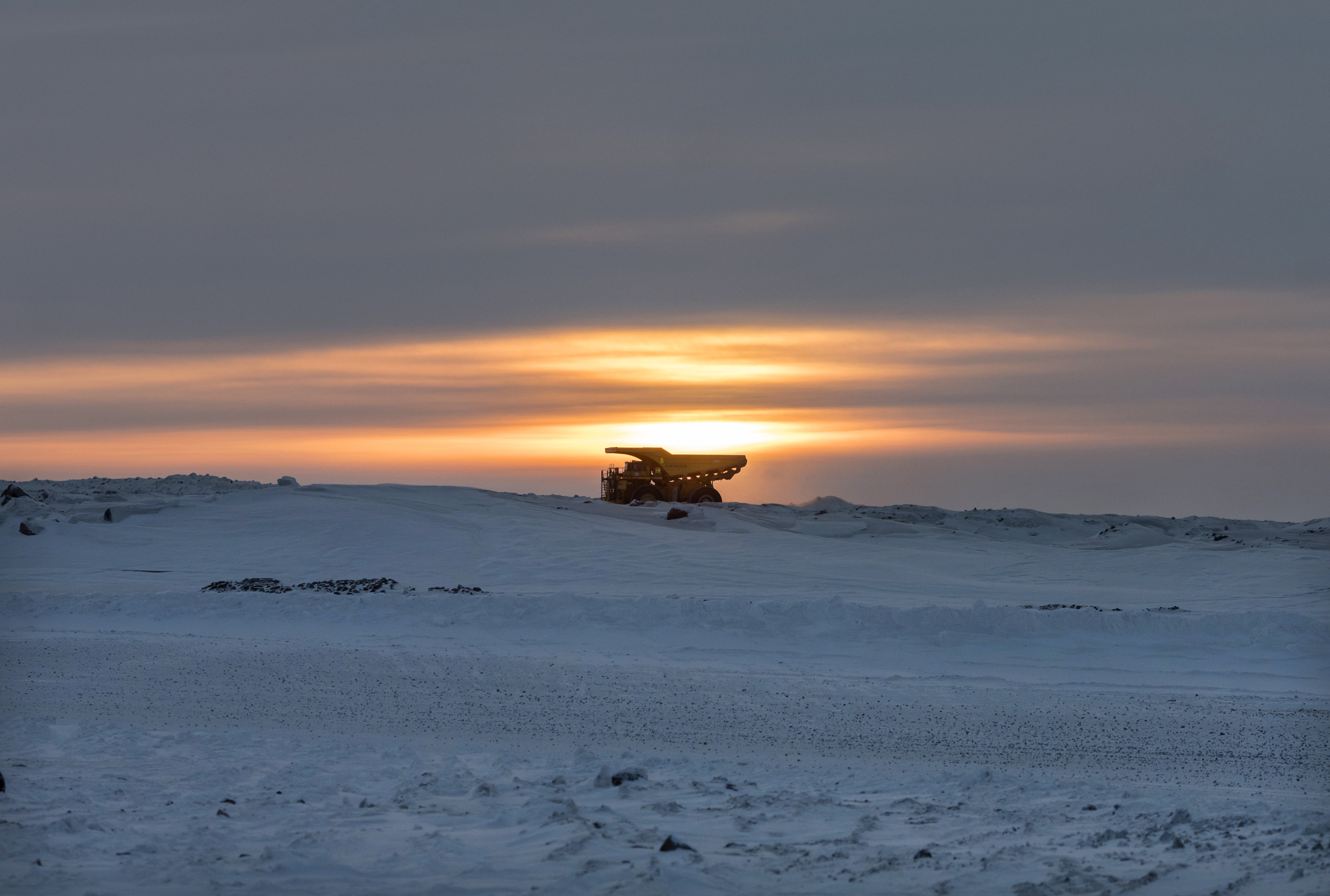 One of Gahcho Kué's haul trucks is pictured against the rising winter sun. De Beers Group and Mountain Province Diamonds today announced that their joint venture Gahcho Kué mine has surpassed $2 billion* of procurement spend with businesses in the Northwest Territories (NWT) since construction of the mine commenced in 2015.