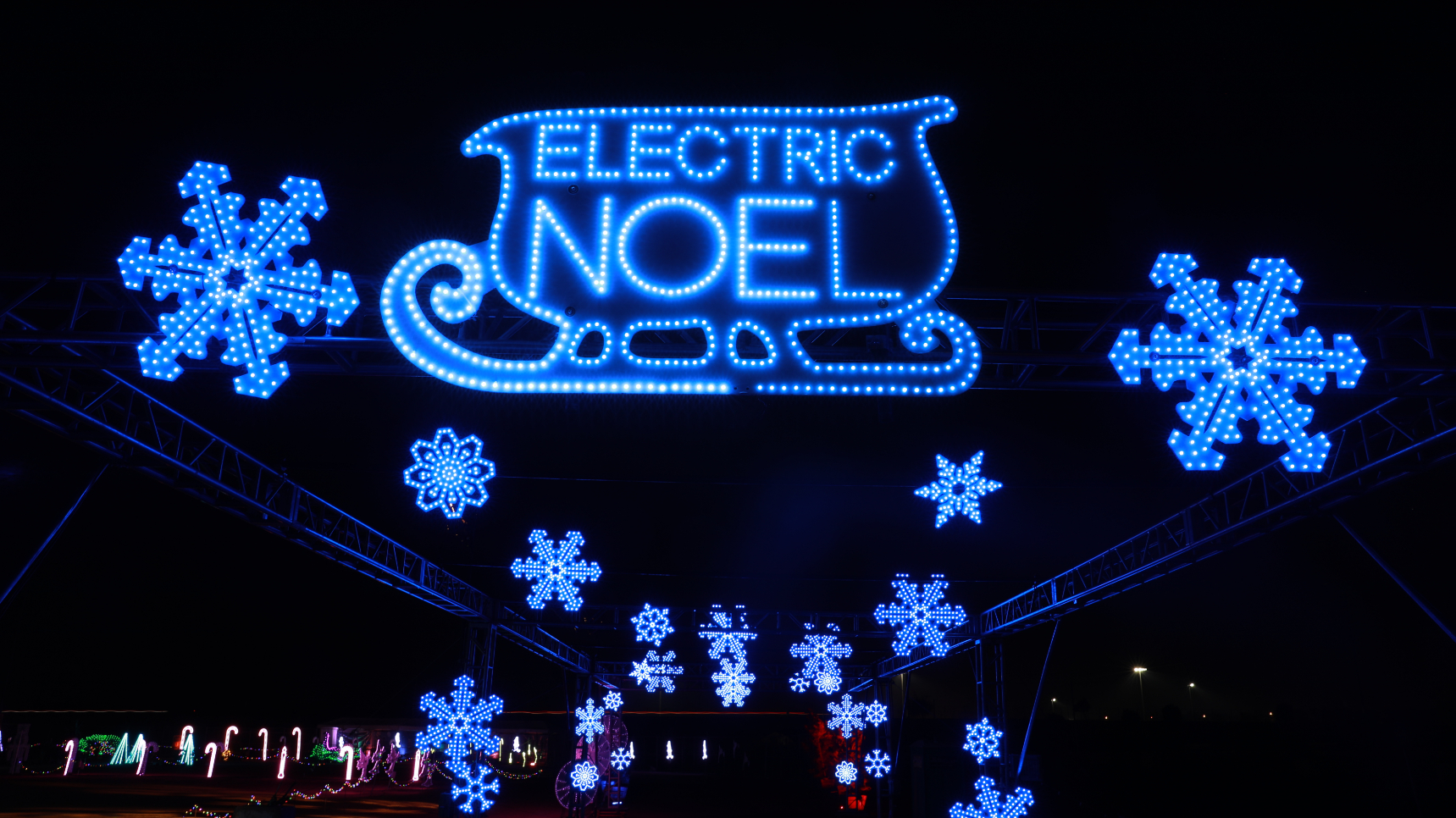 The Electric Noel Drive Thru Christmas Experience runs through Jan. 3 in Norco, CA. The event benefits Save Our Souls, a nonprofit dedicated to supporting mental wellness. Alki David's Hologram USA donated the technology to bring Hologram Santa to life.The event will also raffle off a surfboard donated by Kelly Slater and painted by street artist Retna. Tickets at ElectricNoel.com
