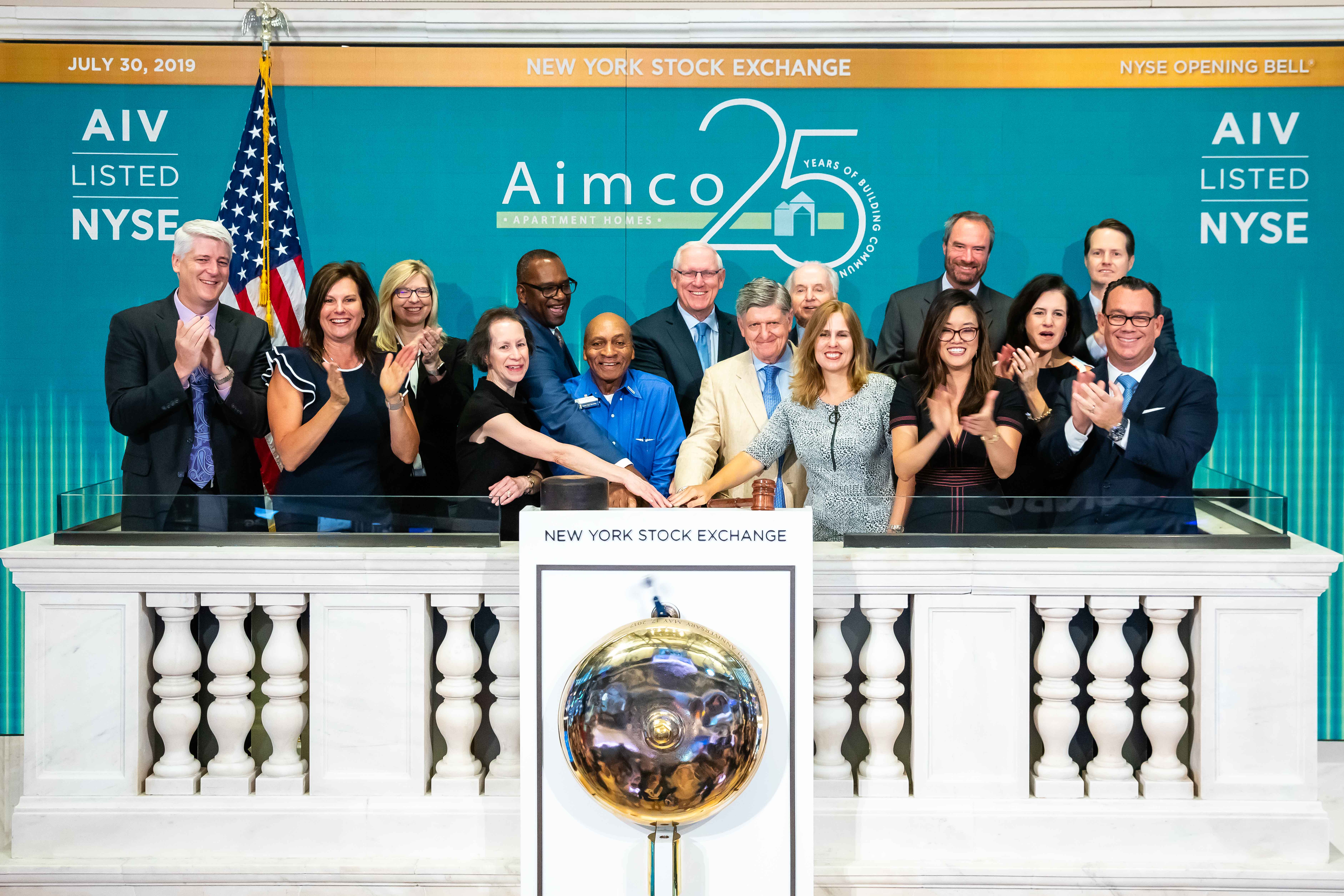 Pictured L to R: Paul Beldin, Patti Fielding, Lynn Stanfield, Leeann Morein, Taran Francis, Robert “Doc” Brownlee, J. Landis Martin, Terry Considine, Miles Cortez, Jashba Mugica, John Bezzant, Betty Liu, Lisa Cohn, Wes Powell, Keith Kimmel