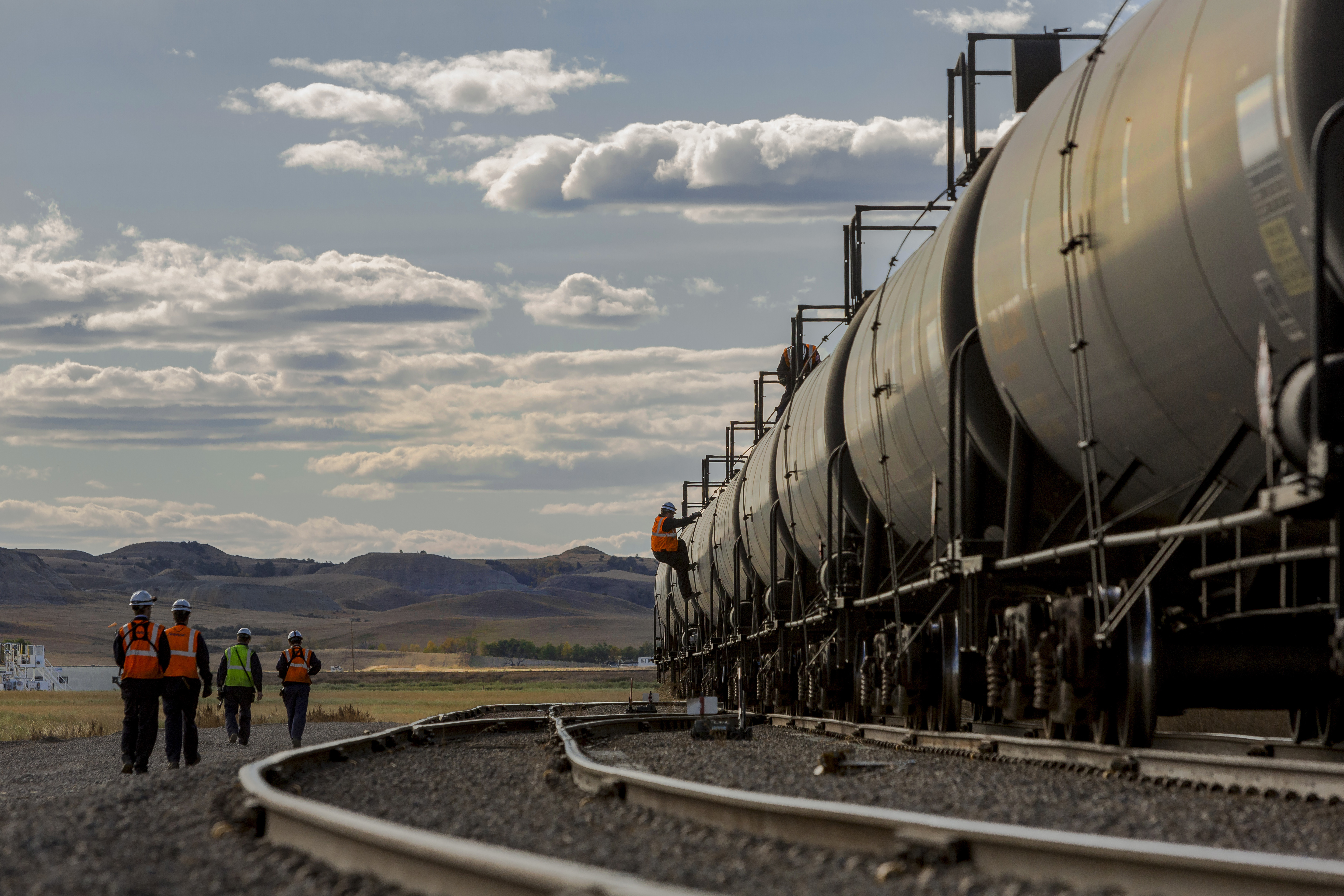 Savage team members providing crude-by-rail services at a company facility in North Dakota