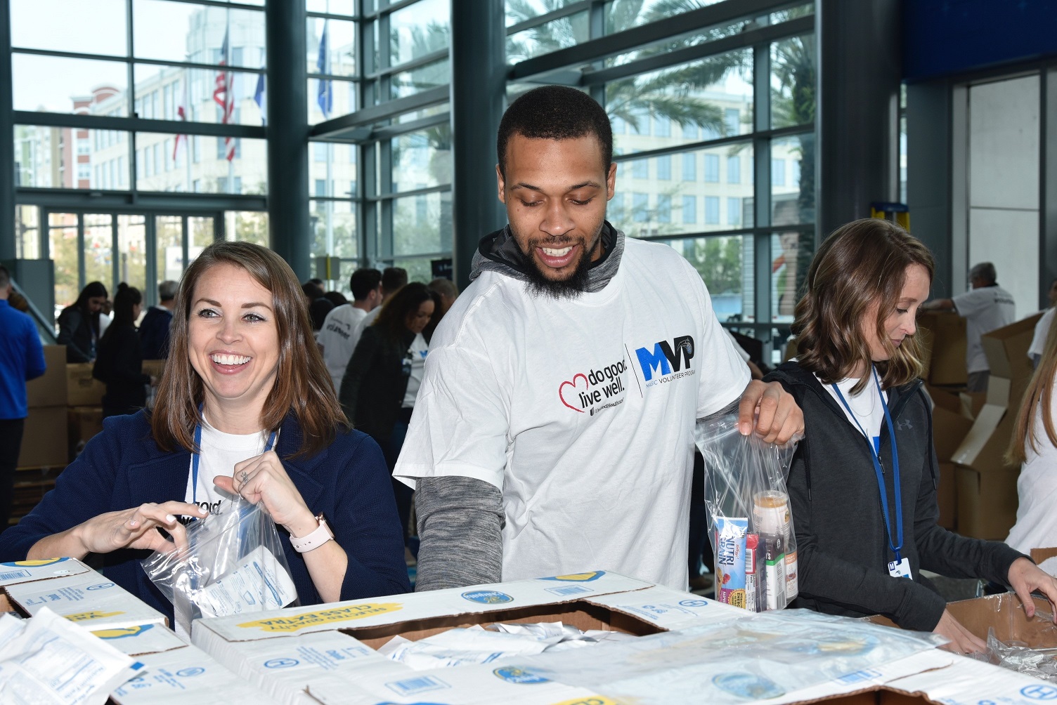 Isaiah Briscoe UHC Food Packing