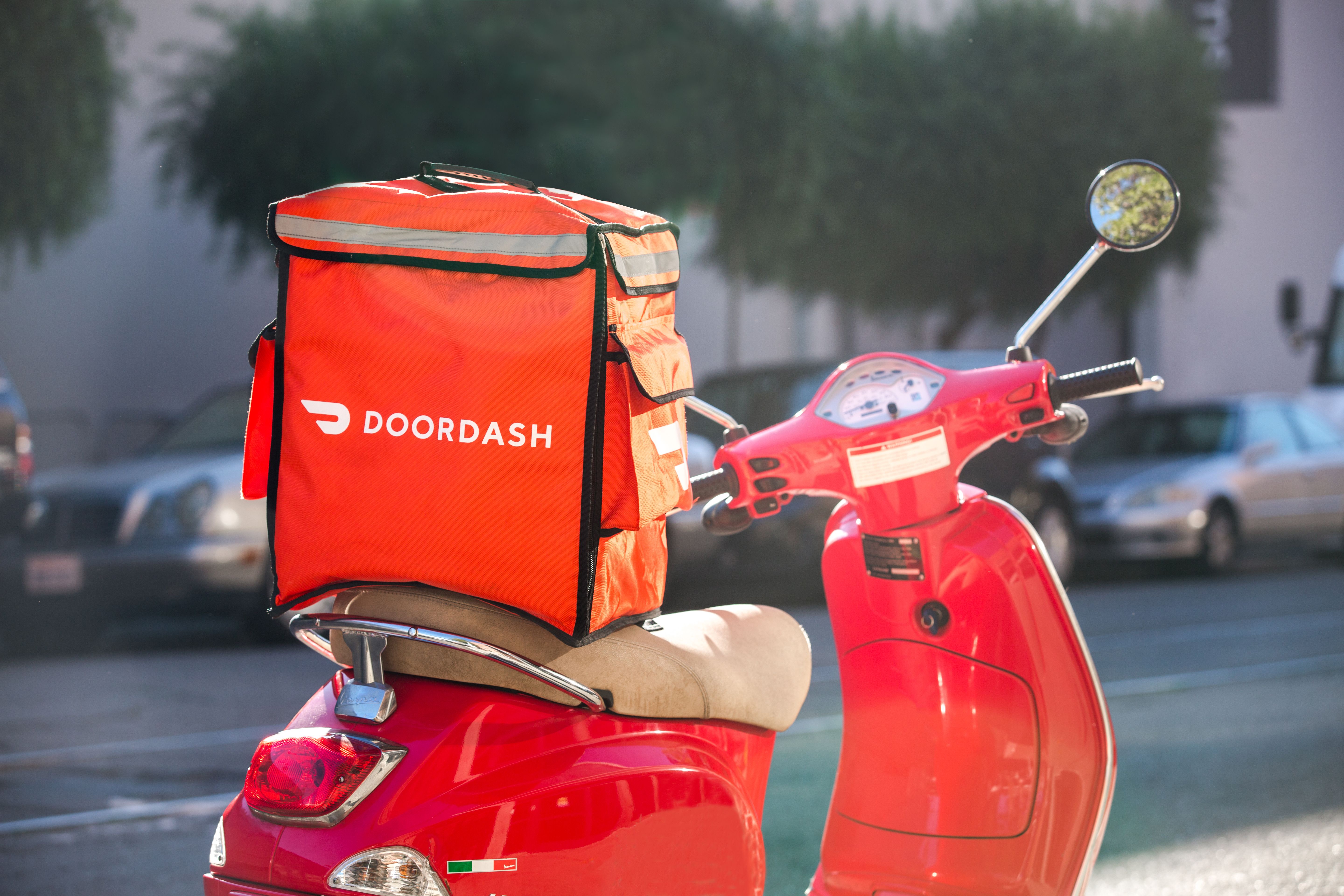 Sprouts Farmers Market Expands On-Demand Delivery Through Partnership with DoorDash