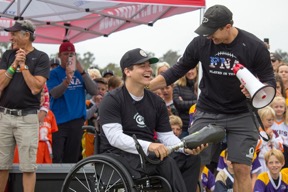 NFL Quarterback Drew Brees and CAF athlete Alex Ruiz Pay it Forward 