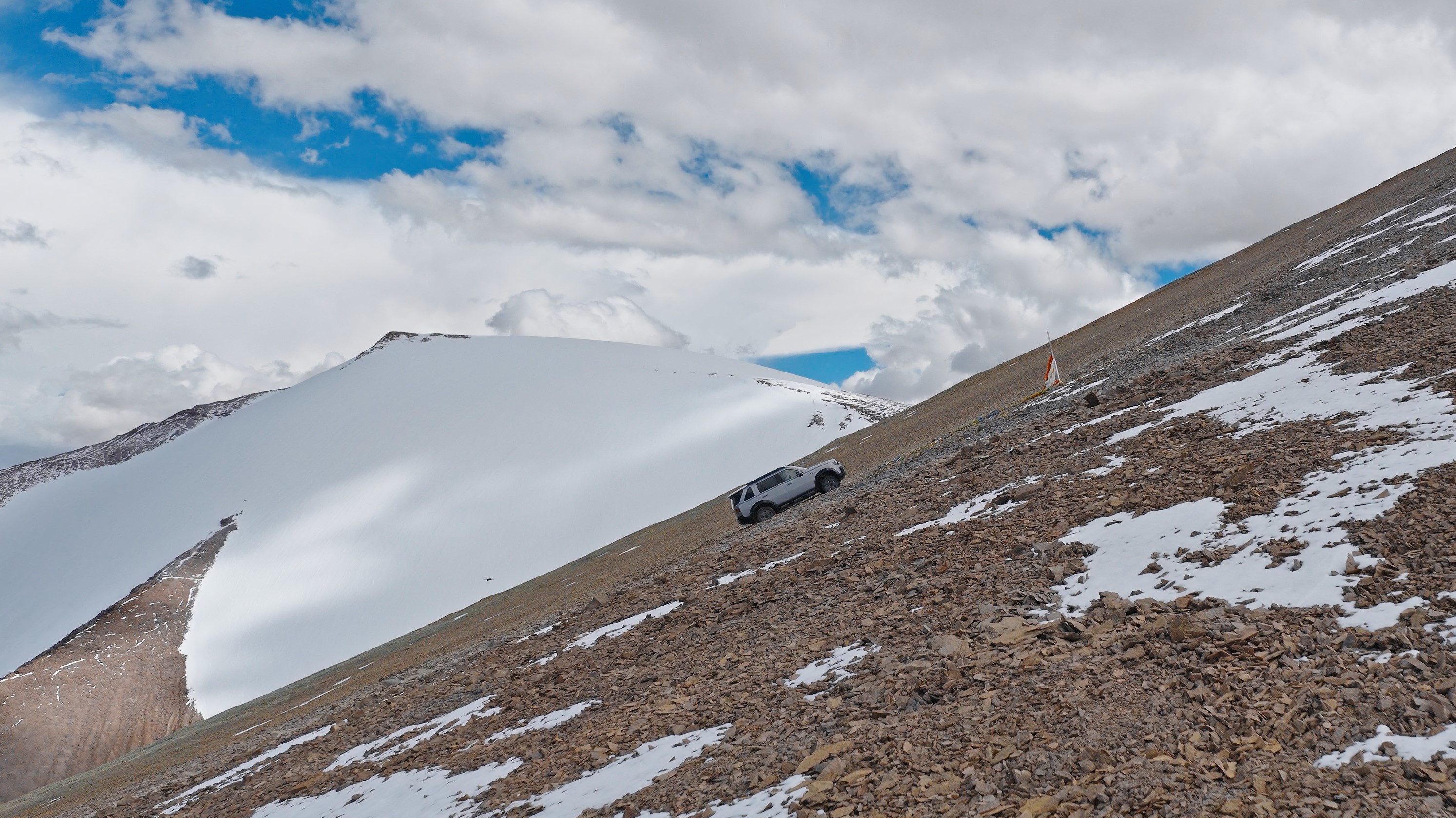 From China Trials to Abu Dhabi: FREELANDER 8 Builds Momentum for Global Brand Launch