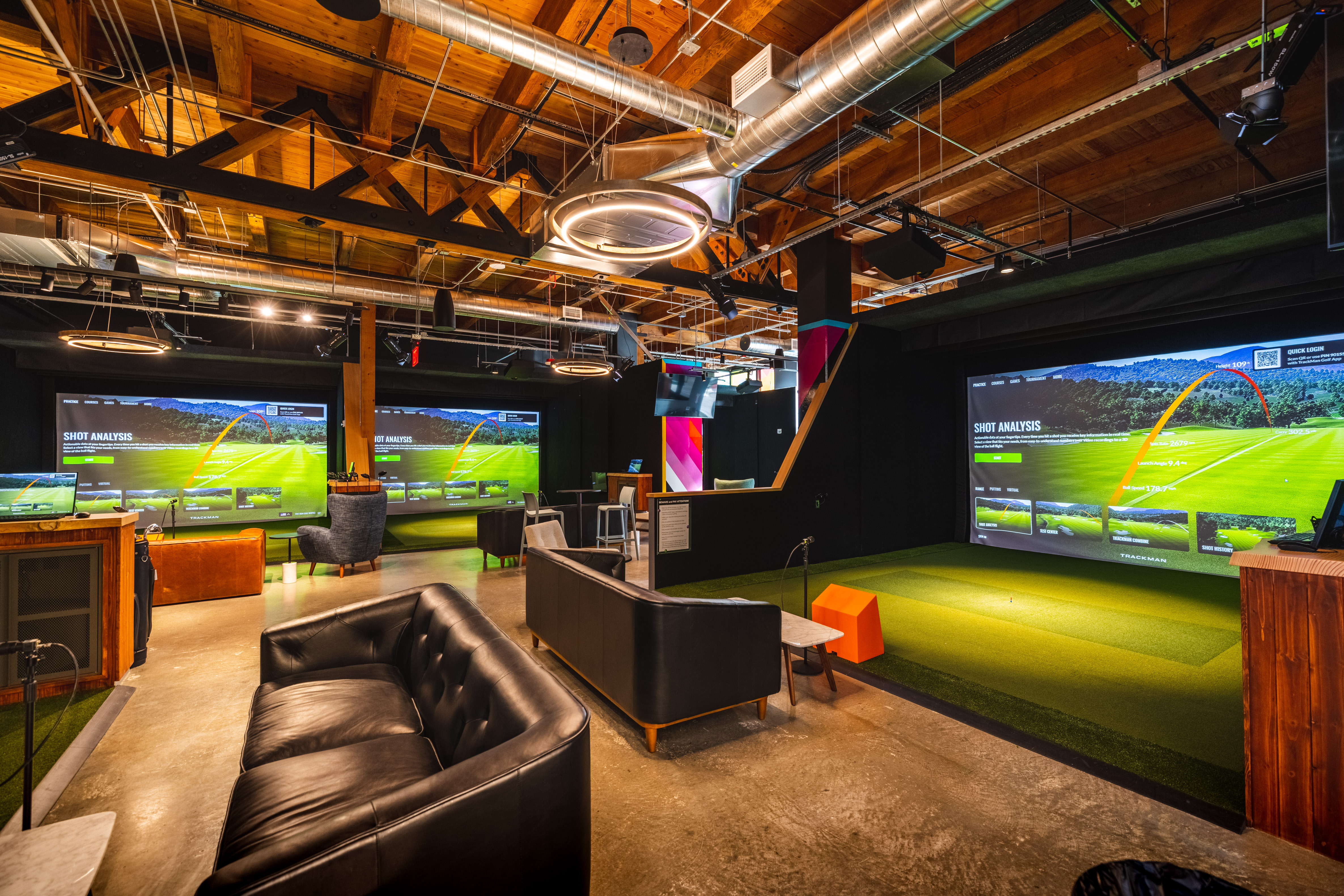 State-of-the-Art Golf Simulators at Five Iron Golf Seattle