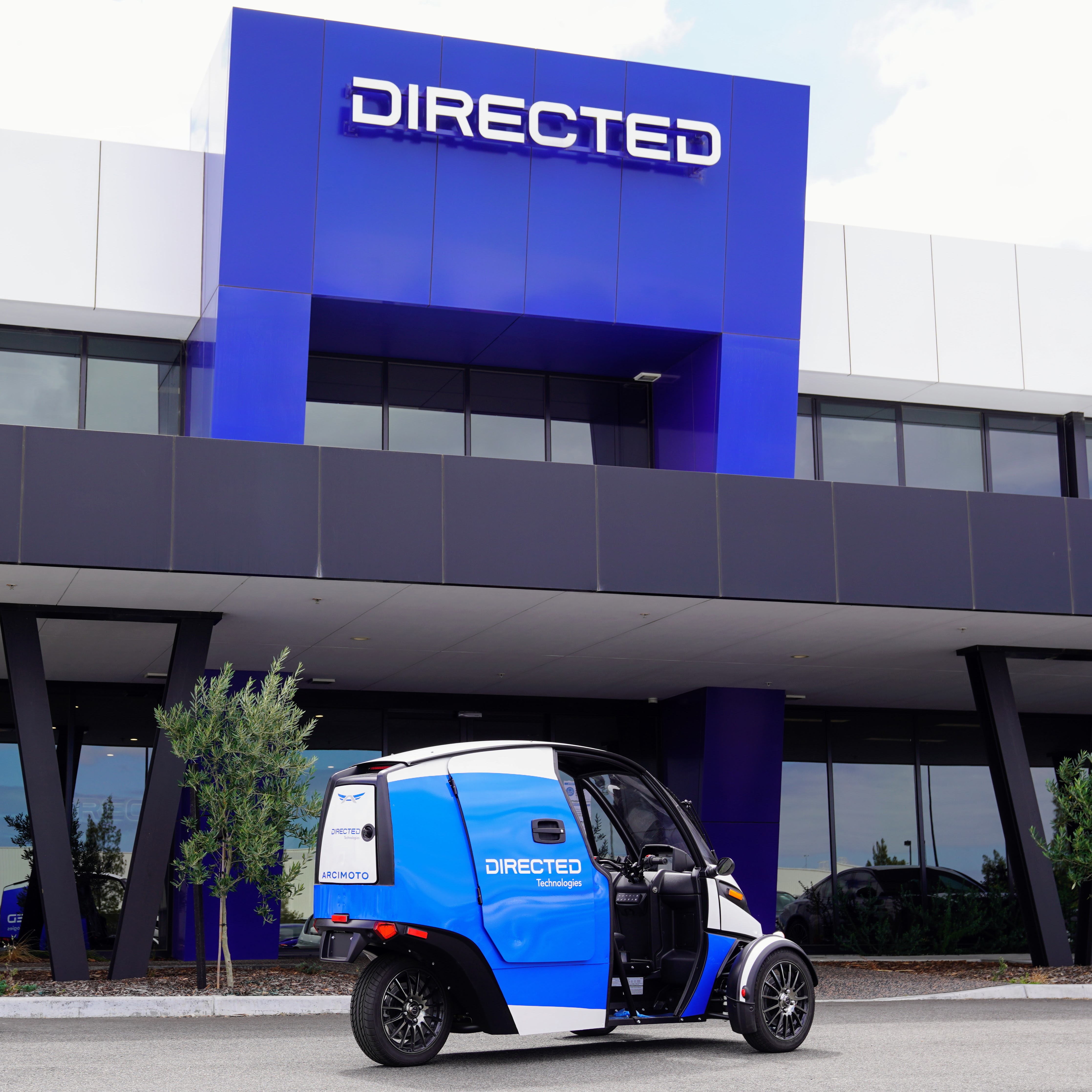 Arcimoto Directed AU