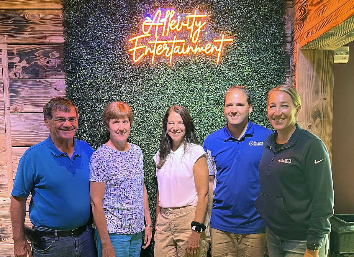 Allevity Entertainment Ownership Meet with Julie to Discuss New Marketing Strategies in Aberdeen, South Dakota