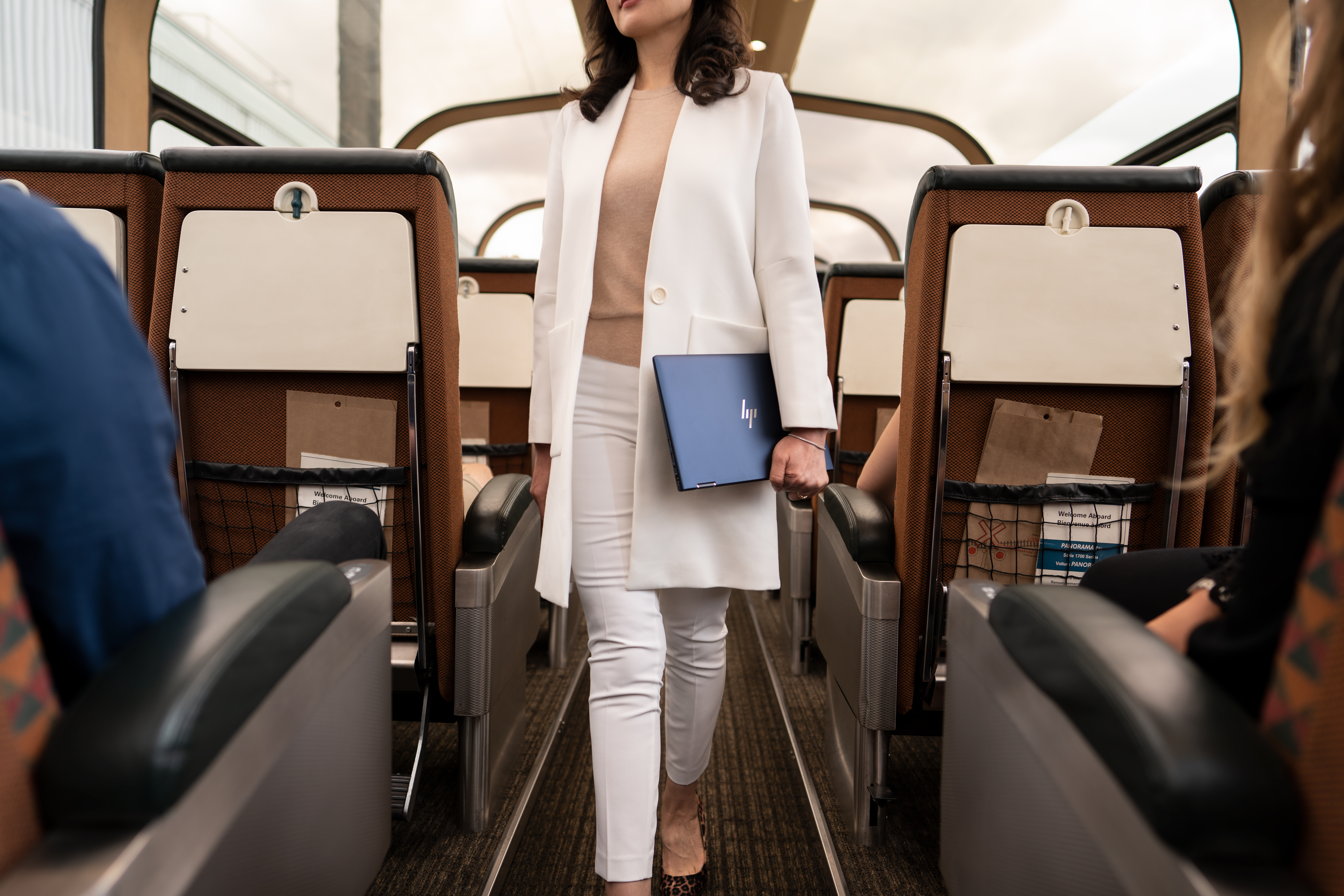 HP Elite Dragonfly04