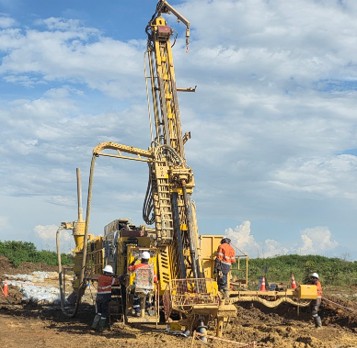 Reverse Circulation Drilling at Eastern Porphyry 