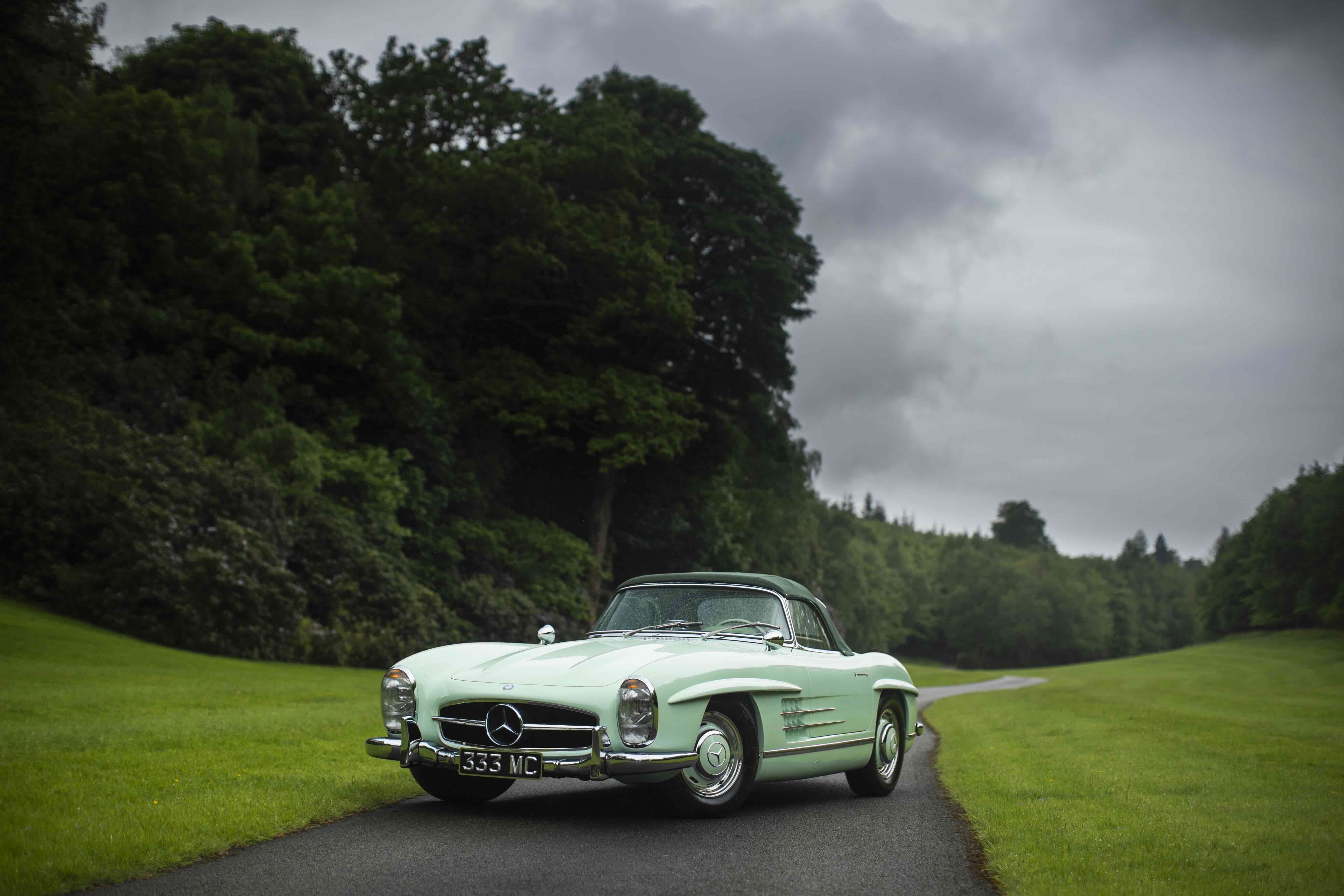 1963 Mercedes-Benz 300SL Roadster