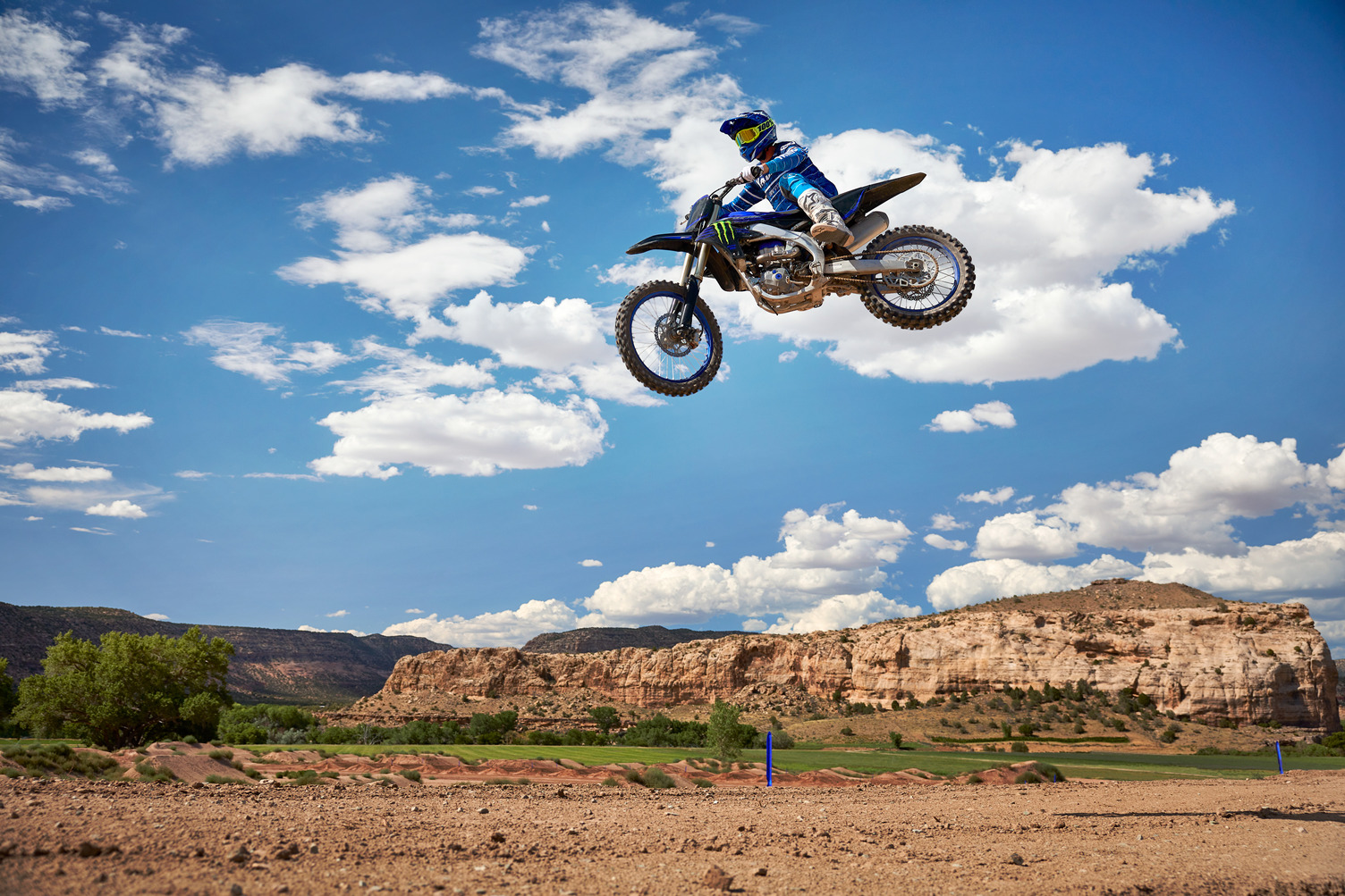 23_YAM_YZ450F Monster Energy_US_YB_ACT_17389_01