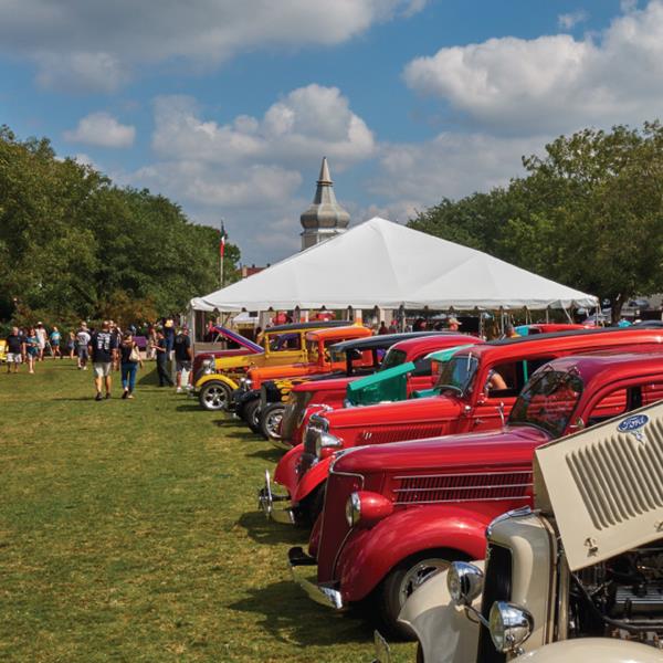 A true classic car show! All vehicles at the Key to the Hills Rod Run are pre-1949. Enjoy the cooler weather while you stroll and admire these hot rods in beautiful Boerne, TX.
