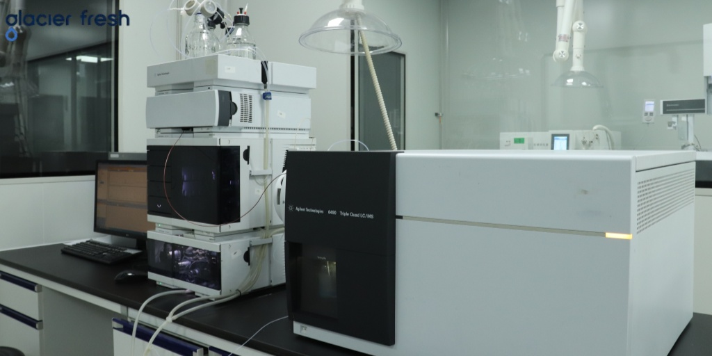 The testing equipments of Glacier Fresh laboratory