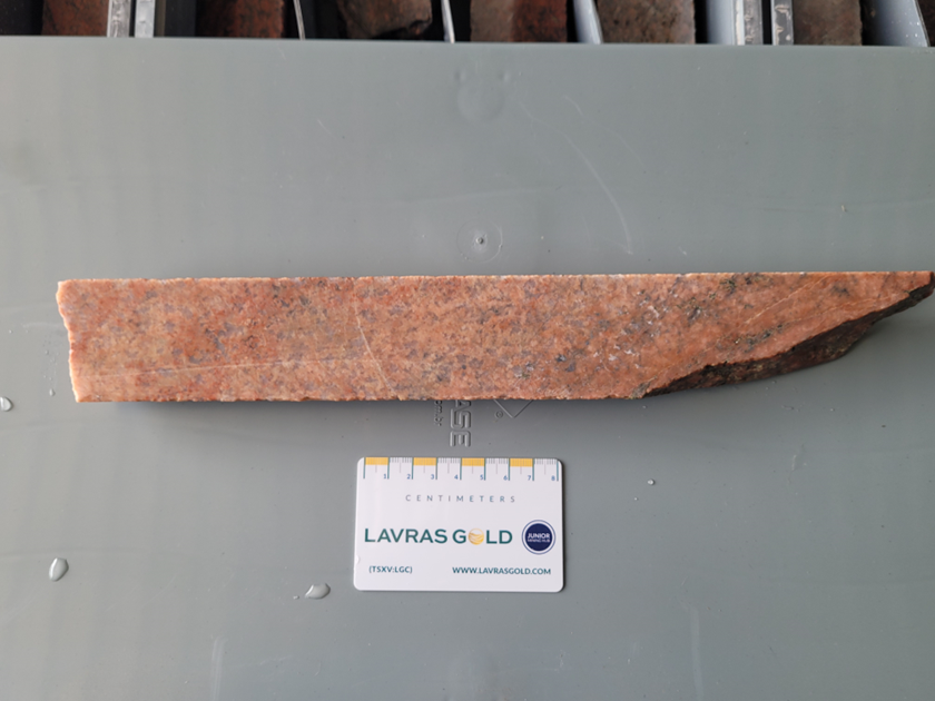 Lavras Gold Intersects 1.1g/t Gold Over 154m from Surface at Butiá