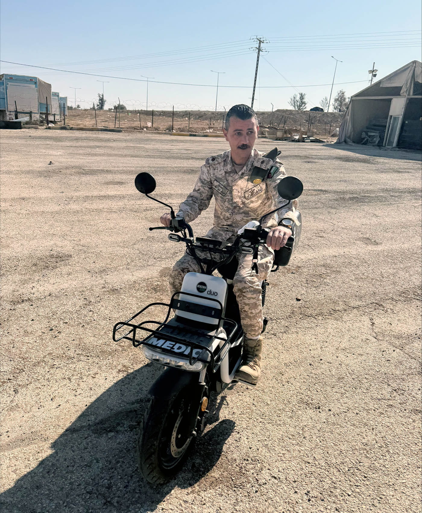 BeamWell™ charges four integrated and bundled Benzina Zero electric mopeds for the rapid distribution of food, water, medications or other vital resources, to those in need.