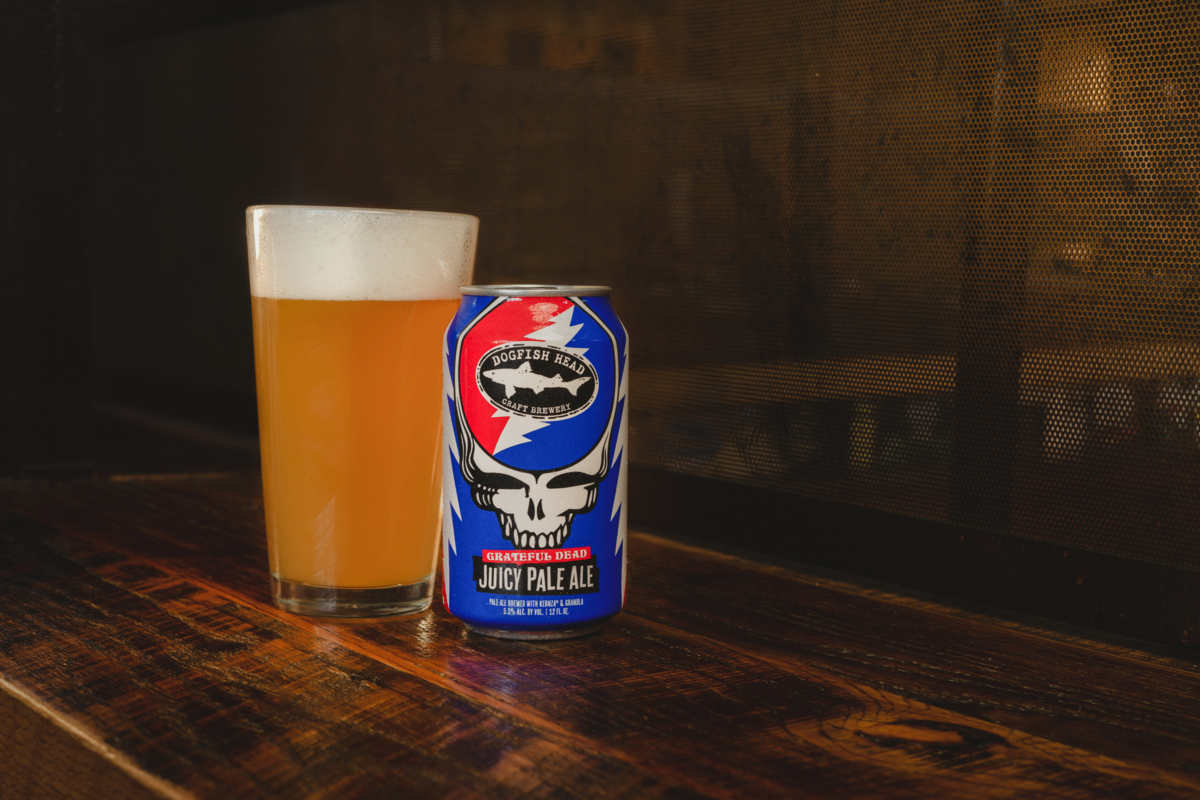 Dogfish Head Craft Brewery and Grateful Dead continue their long, strange trip together with the launch of Grateful Dead Juicy Pale Ale, a 5.3% ABV beer brewed with Kernza® perennial grains from The Land Institute, granola and heaps of good karma.