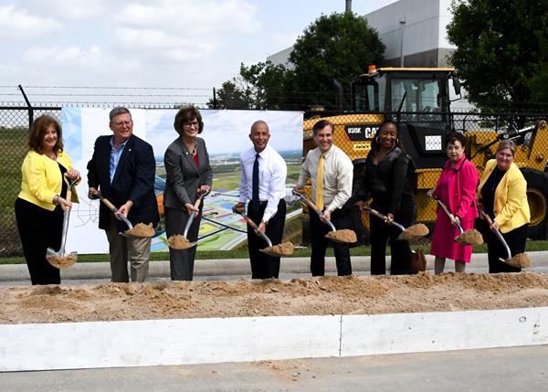From left to right: Dr. Allatia Harris, Vice Chancellor, Strategic Initiatives, San Jacinto College; Mr. John Moon, Jr., Vice Chair, San Jacinto College Board of Trustees; Dr. Brenda Hellyer, Chancellor, San Jacinto College; Mr. Mario Diaz, Director, Houston Airport System; Mr. Arturo Machuca, Assistant Director, Houston Airport System; Mrs. Erica Davis-Rouse, Assistant Secretary, San Jacinto College Board of Trustees; Mrs. Marie Flickinger, Chair, San Jacinto College Board of Trustees; and Dr. Sallie Kay Janes, Associate Vice Chancellor, Continuing and Professional Development, San Jacinto College.