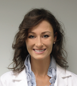 Dr. Lauren Wright, plastic surgeon associate and training fellow in Aesthetic and Body Contouring Surgery at Hurwitz Center for Plastic Surgery. 